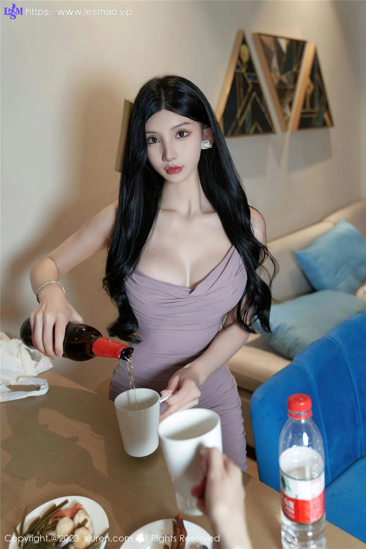 XiuRen 秀人 No.7122 周于希Sally 主题《邻居间的暧昧关系》厦门旅拍11 - 7