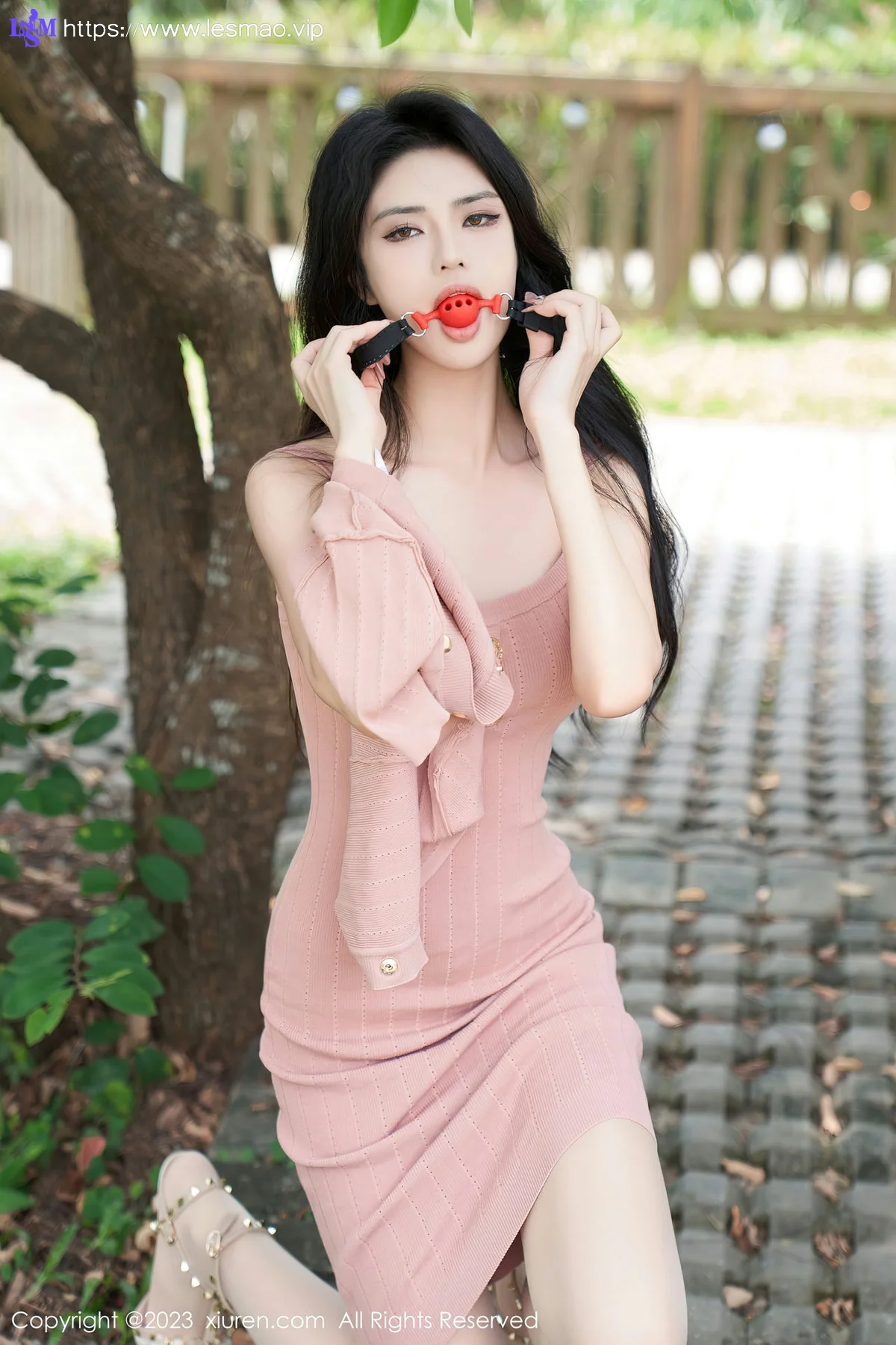XiuRen 秀人 No.7137 808 浅浅Danny 户外拍摄性感写真33 - 8