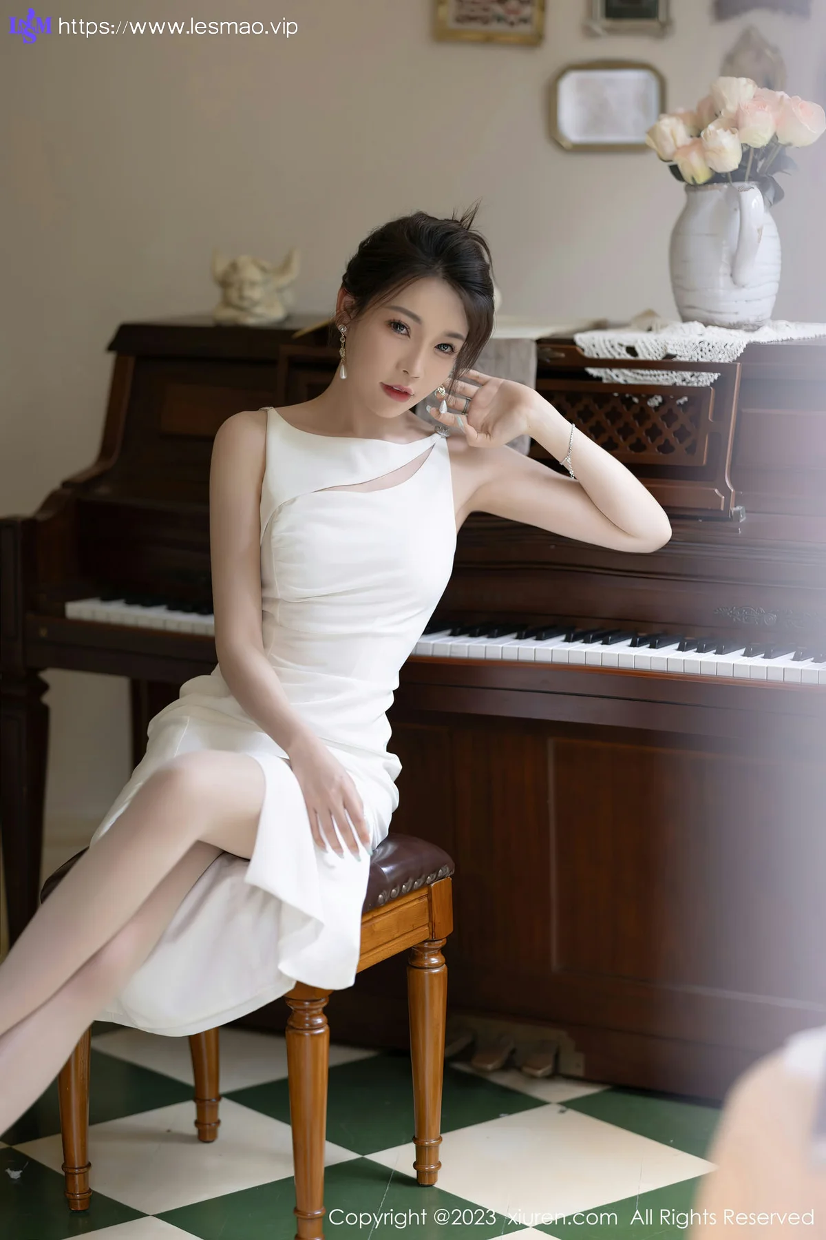XiuRen 秀人 No.7155  徐莉芝Booty 白色蕾丝性感写真1 - 1
