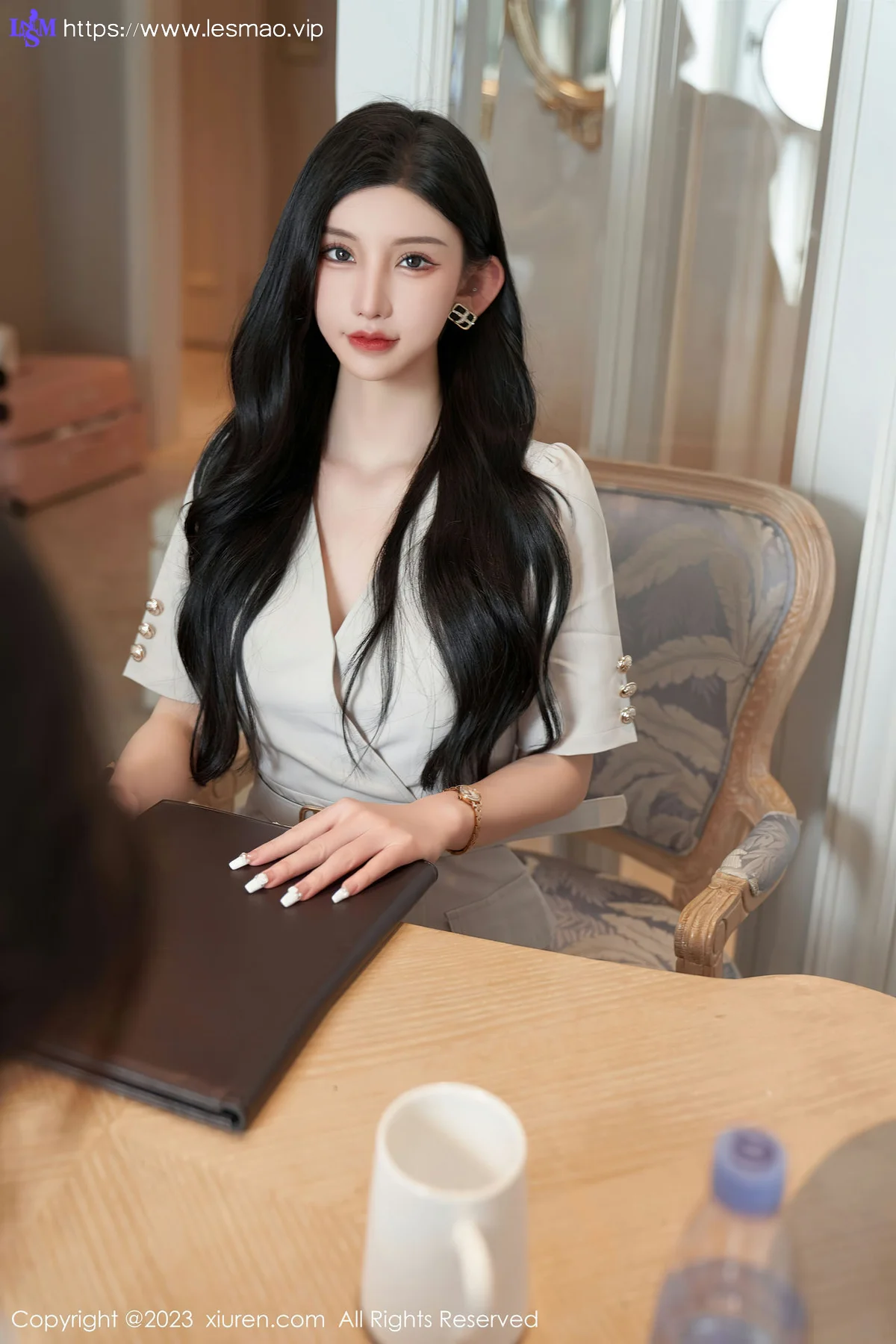XiuRen 秀人 No.7157  周于希Sally 主题《女律师的寂寞》厦门旅拍111 - 1