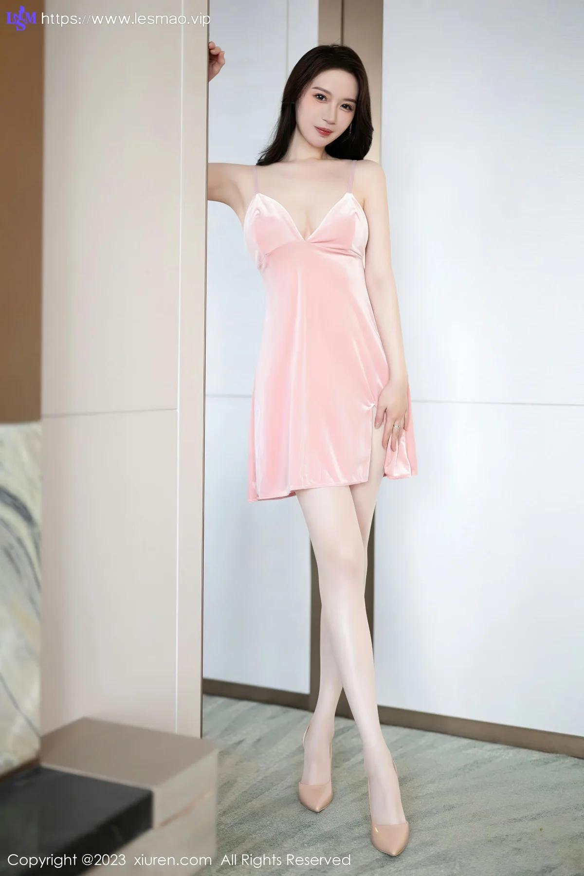XiuRen 秀人 No.7182  梦心玥 吊带短裙性感写真2 - 1