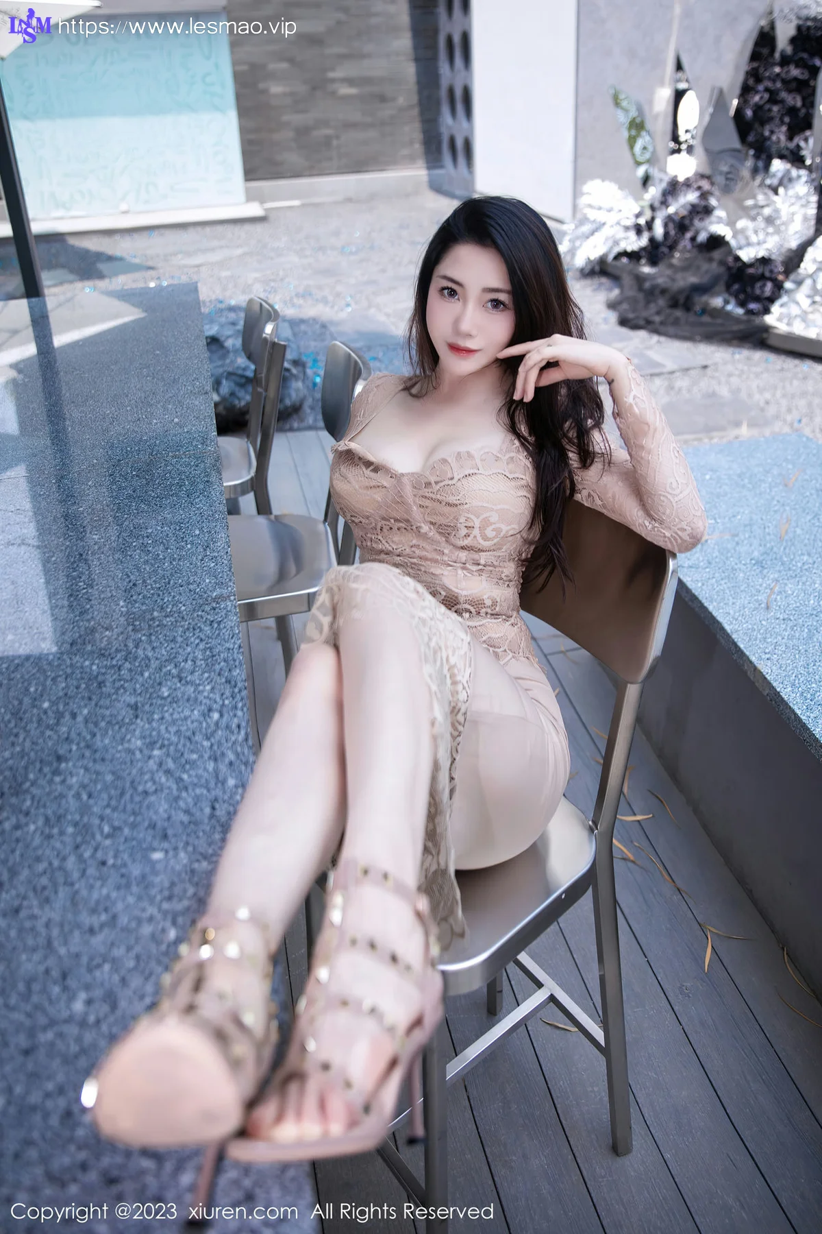 XiuRen 秀人 No.7216  严利娅Yuliya 杏色连衣长裙性感写真 - 4