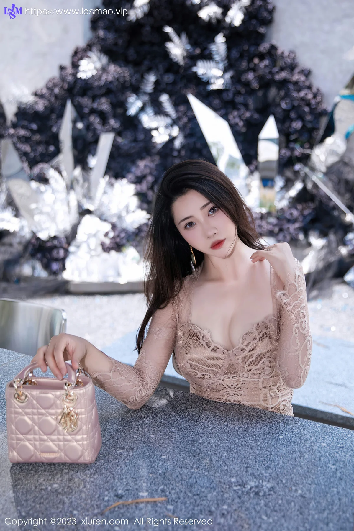 XiuRen 秀人 No.7216  严利娅Yuliya 杏色连衣长裙性感写真 - 7