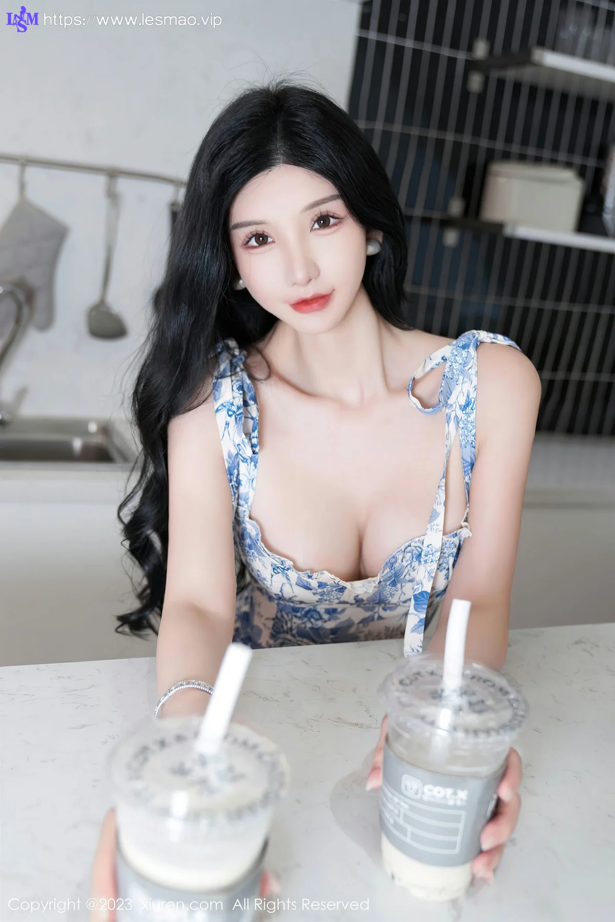 XiuRen 秀人 No.7225  周于希Sally 主题《可以给我你的微信嘛？》厦门旅拍 - 6