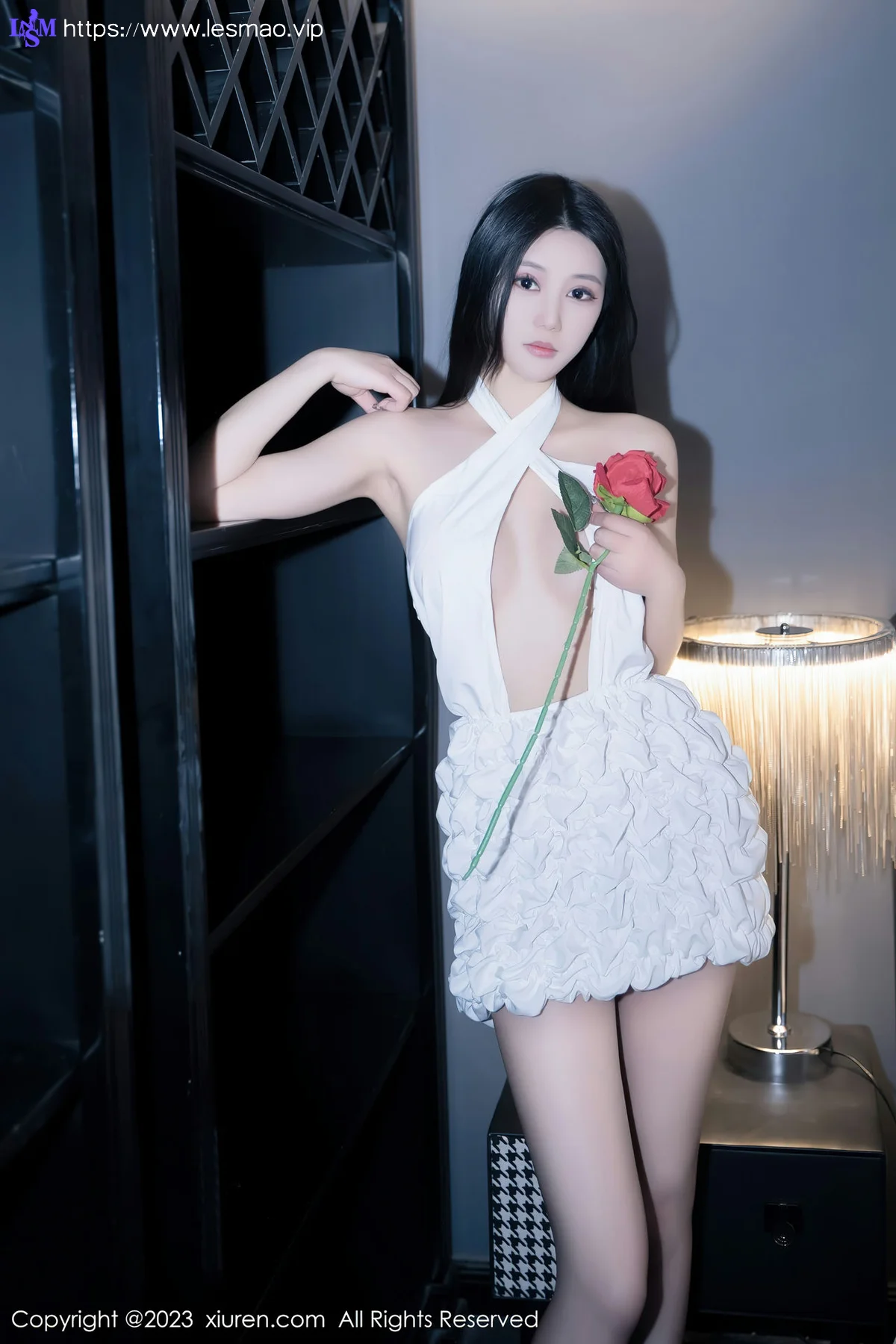 XiuRen 秀人 No.7319  桐桐 剔透雪峰性感写真 - 4