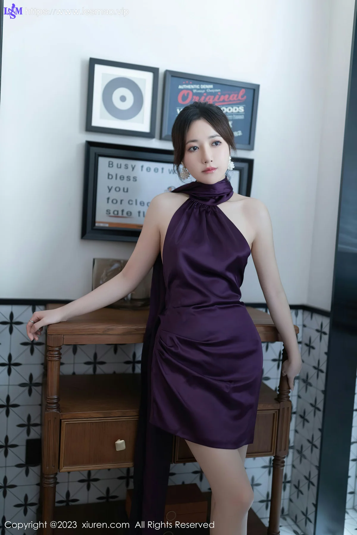 XiuRen 秀人 No.7324  鱼子酱Fish 连衣短裙性感写真1 - 2