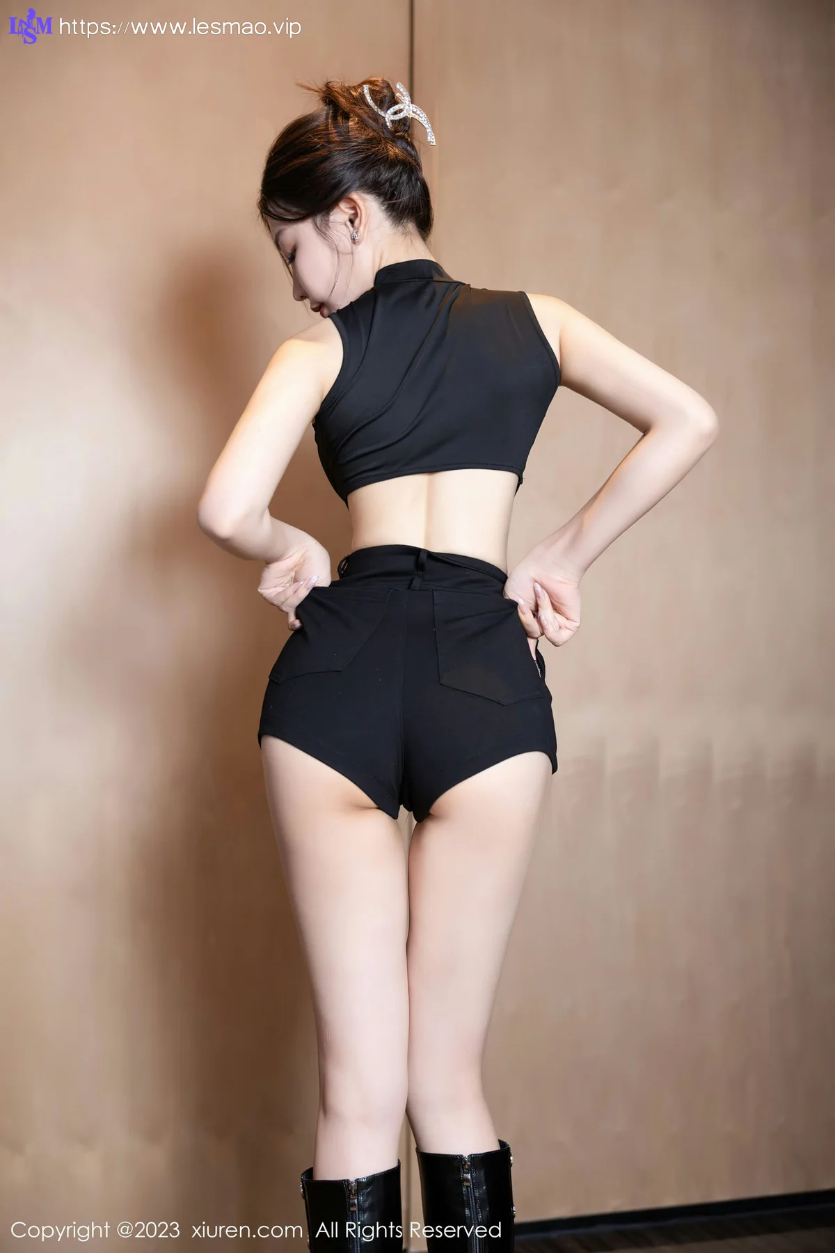 XiuRen 秀人 No.7432  徐莉芝Booty 黑色情趣安吉旅拍11 - 9