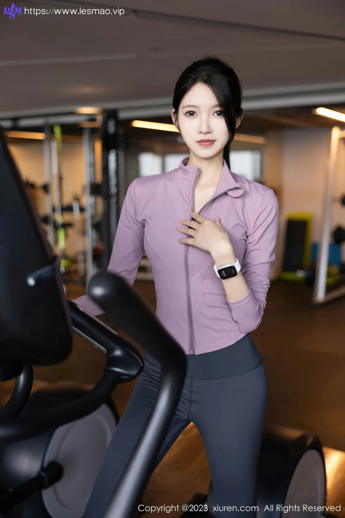 XiuRen 秀人 No.7438 程程程- 健身场所场景性感写真1 - 4