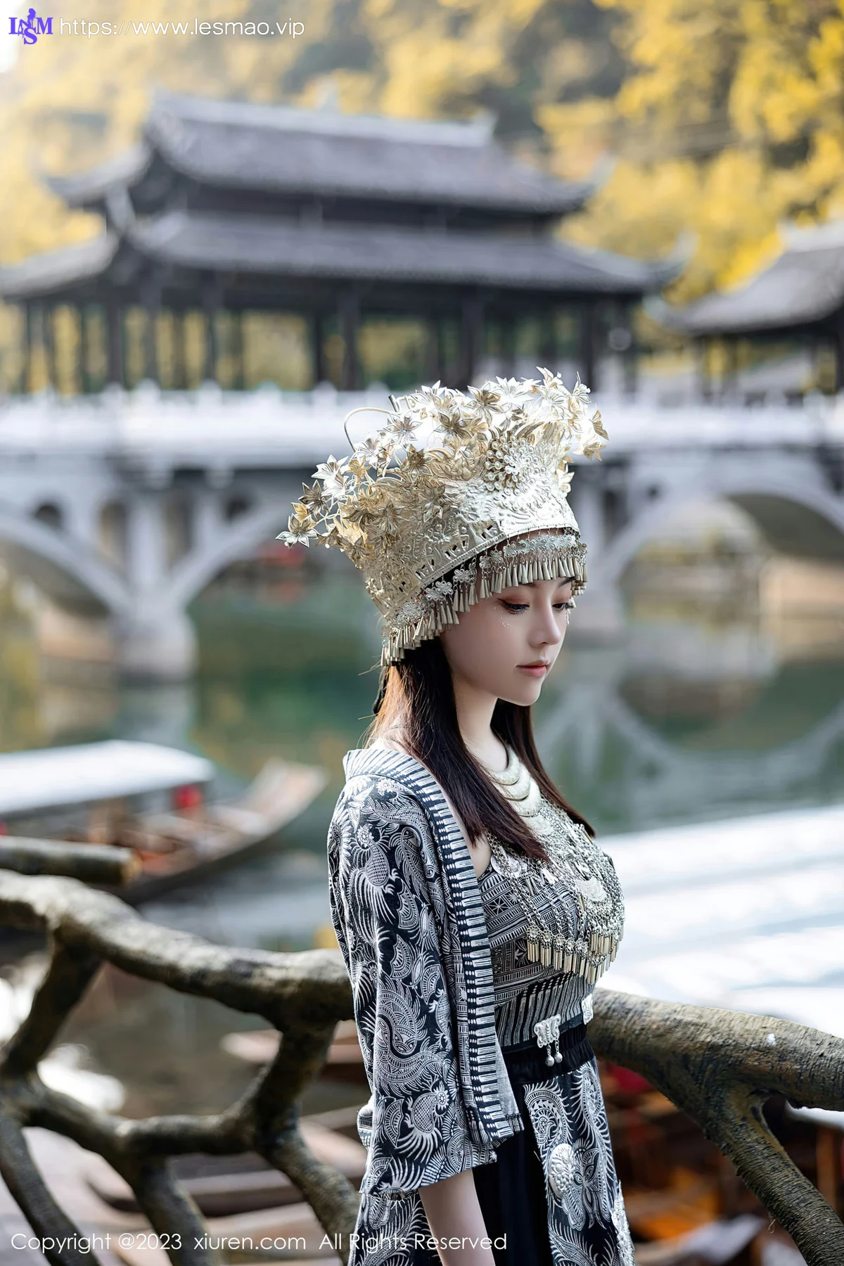 XiuRen 秀人 No.7448  豆瓣酱 银饰苗族服饰性感写真111 - 5