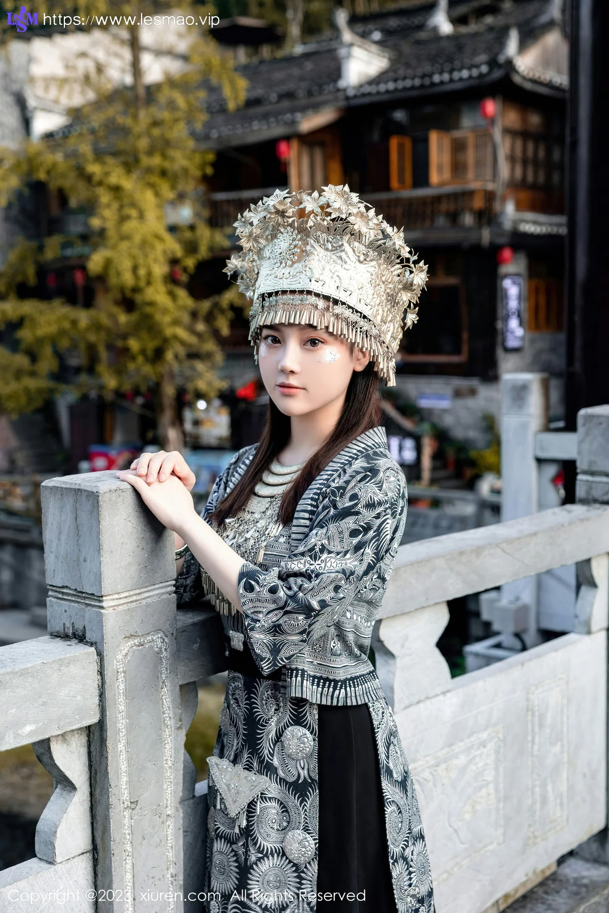 XiuRen 秀人 No.7448  豆瓣酱 银饰苗族服饰性感写真111 - 10