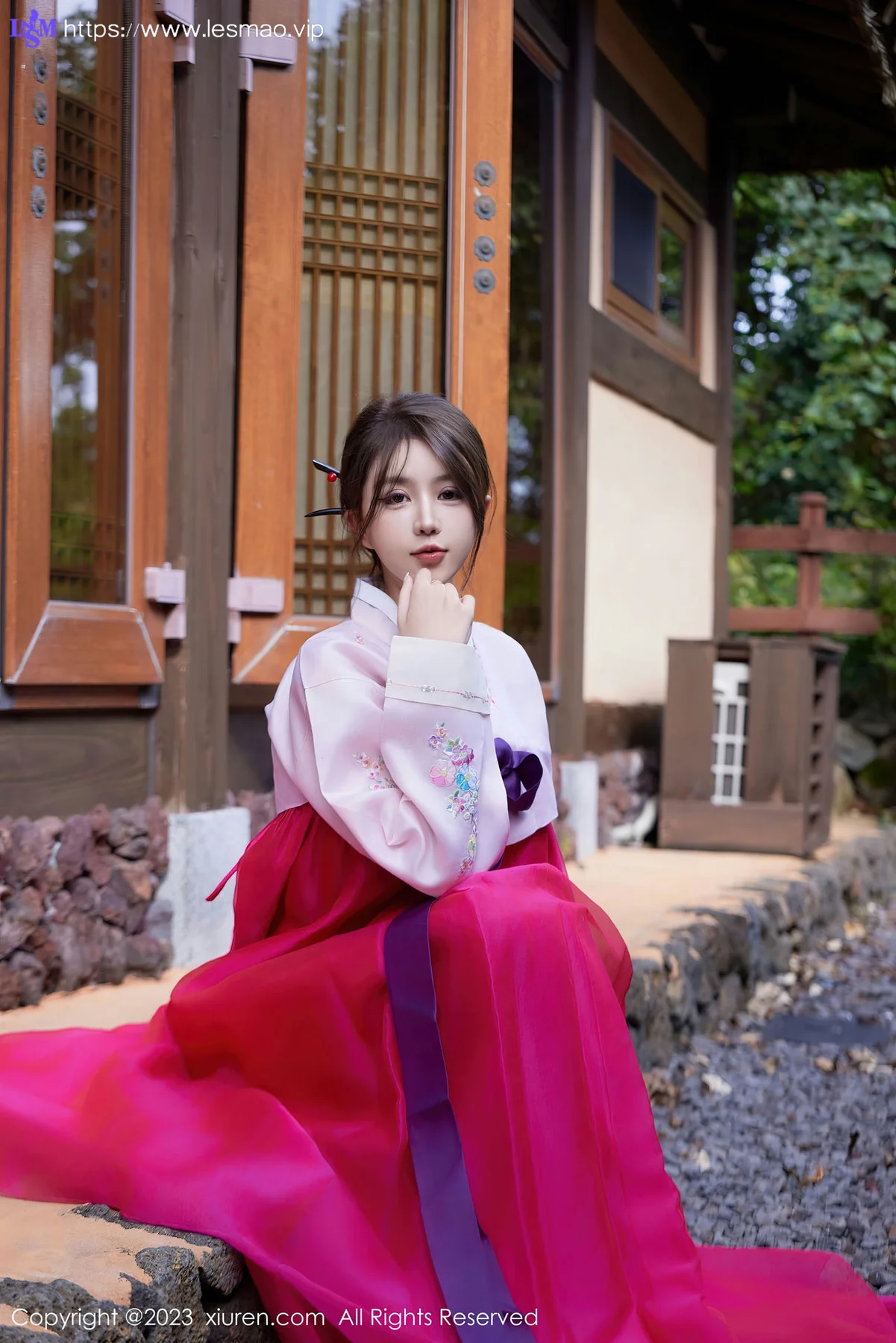 XiuRen 秀人 No.7522  tina_甜仔  红色打长今服饰济州岛旅拍33 - 6