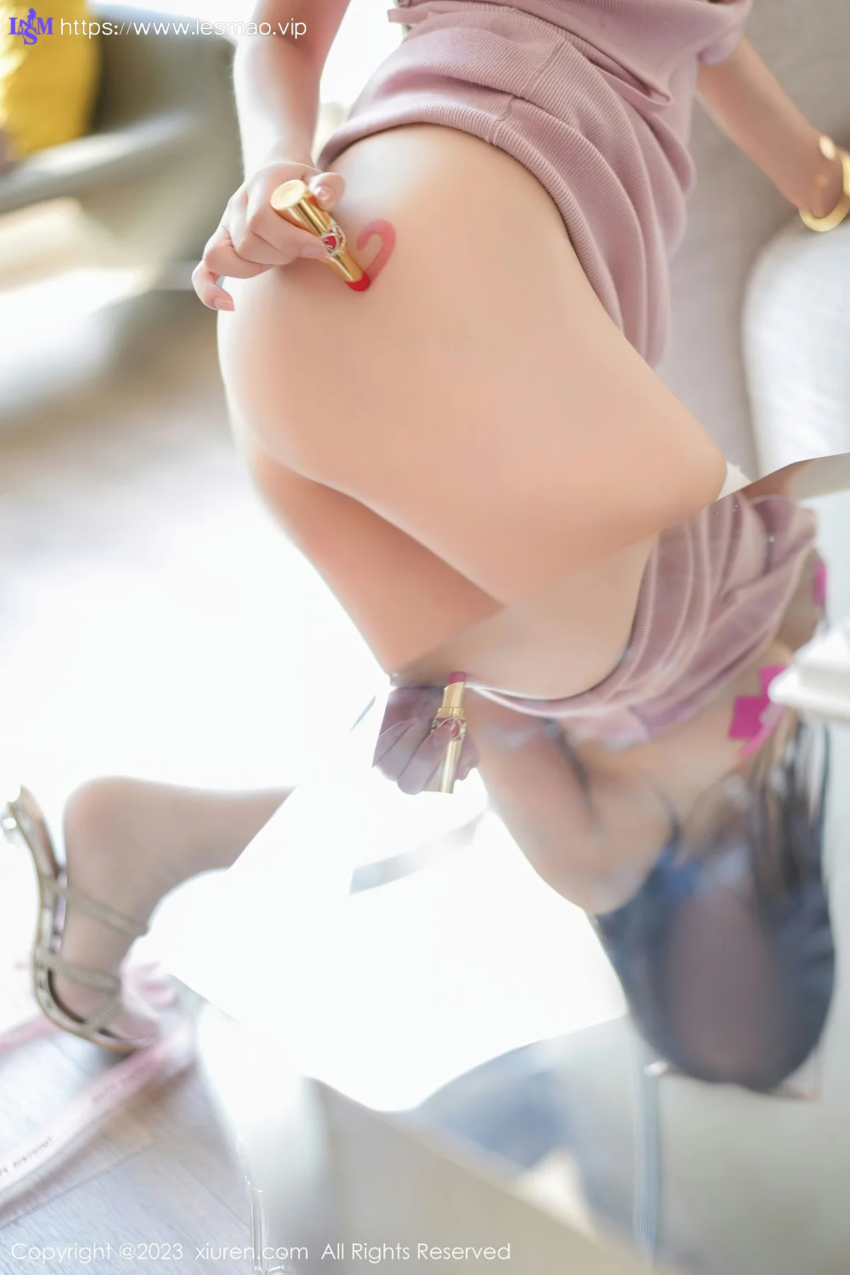 XiuRen 秀人 No.7533  laura阿姣 粉色短裙性感写真 - 9