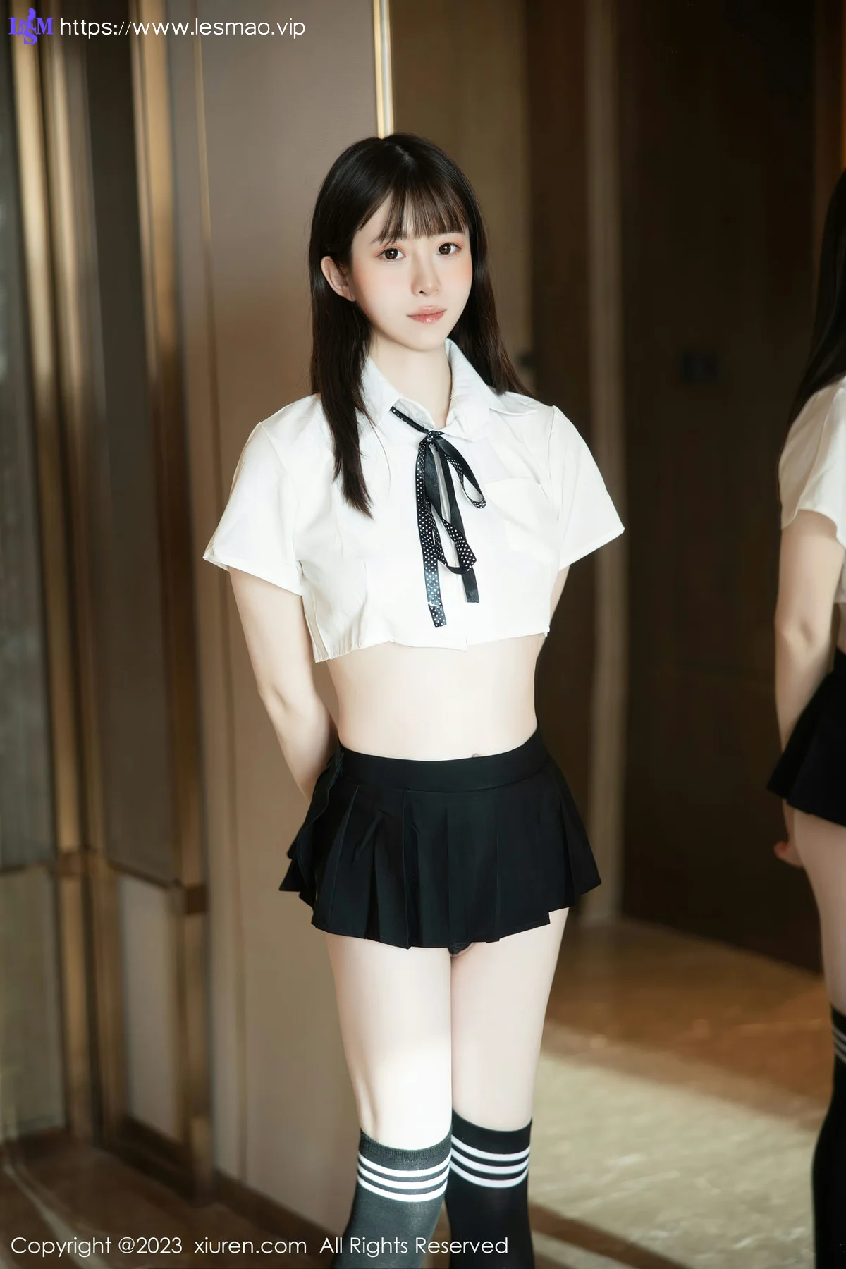 XiuRen 秀人 No.7534  林悠悠 黑色长筒袜性感写真3 - 4