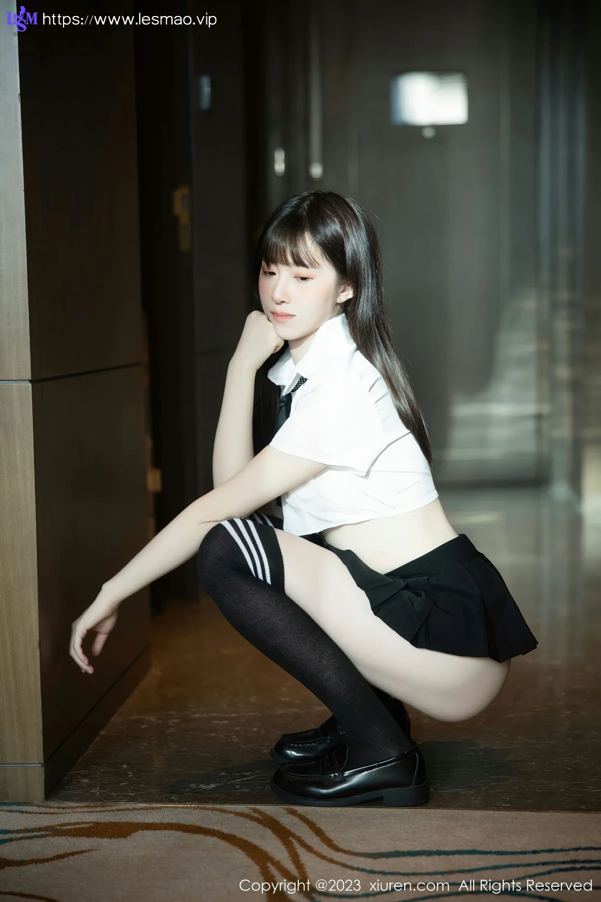 XiuRen 秀人 No.7534  林悠悠 黑色长筒袜性感写真3 - 4