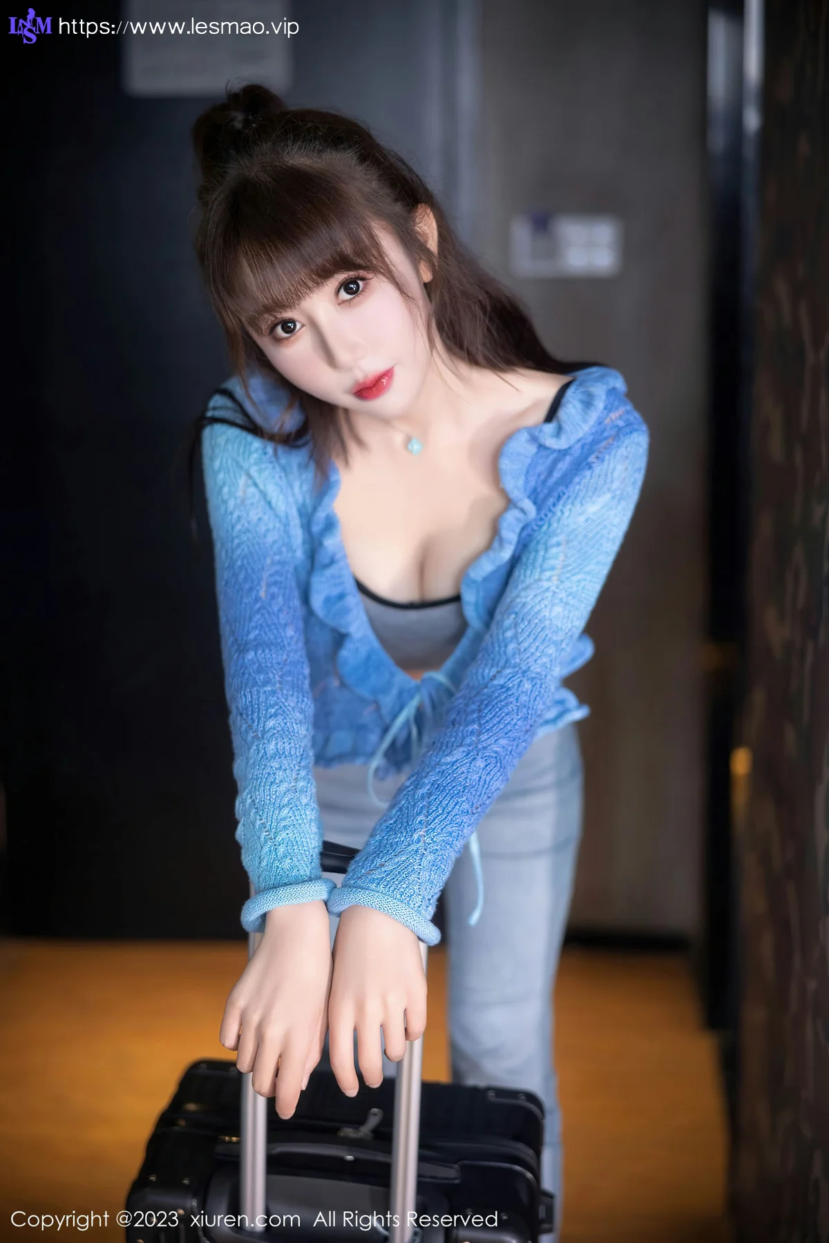 XiuRen 秀人 No.7540  白笑笑 极致美腿性感写真11 - 8