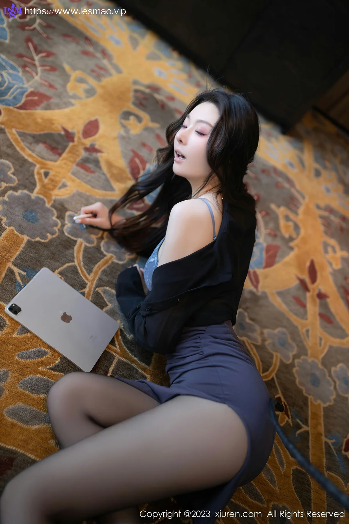XiuRen 秀人 No.7542  小逗逗 黑色OL性感写真22 - 10