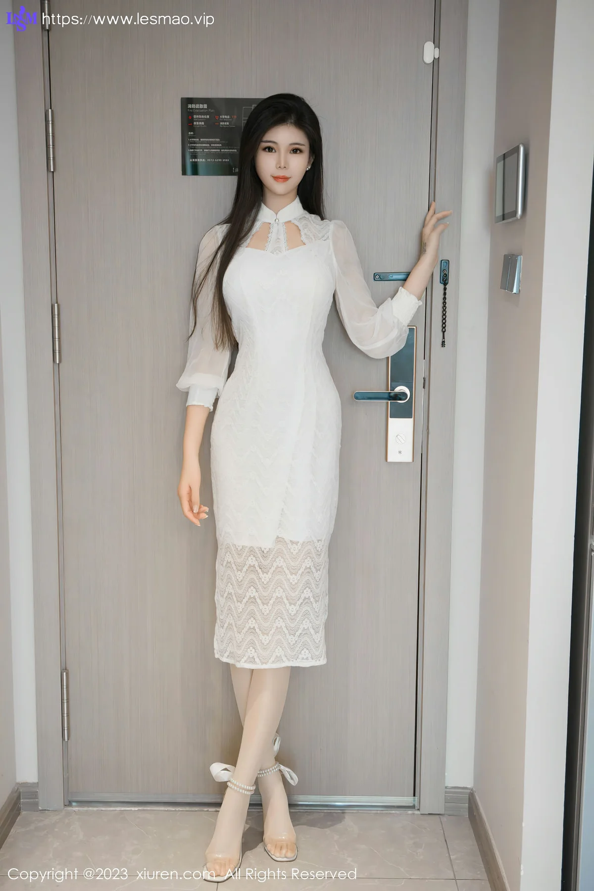 XiuRen 秀人 No.7559 雪糕CiCi 白色旗袍服饰性感写真2 - 6