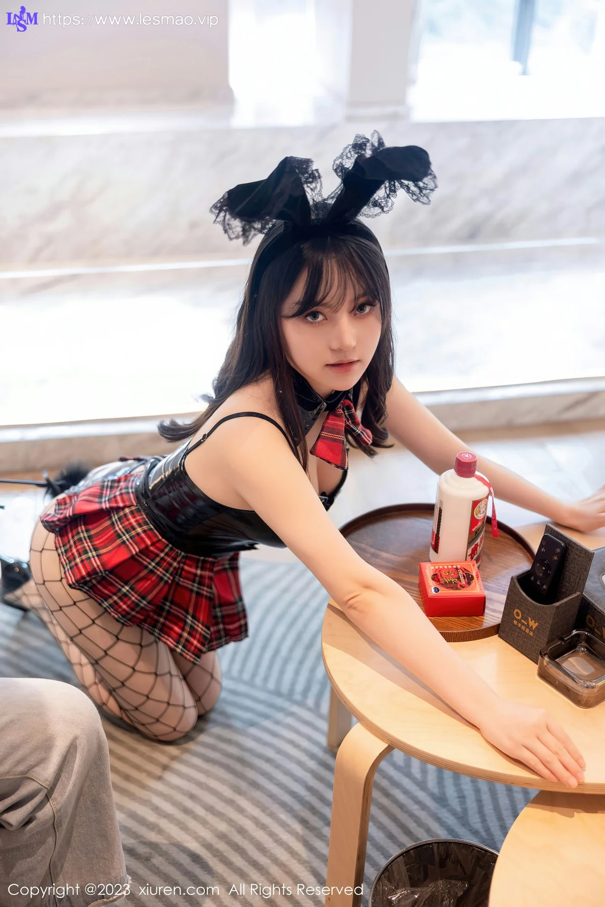 XiuRen 秀人 No.7575 豆瓣酱 网格袜性感写真111 - 5
