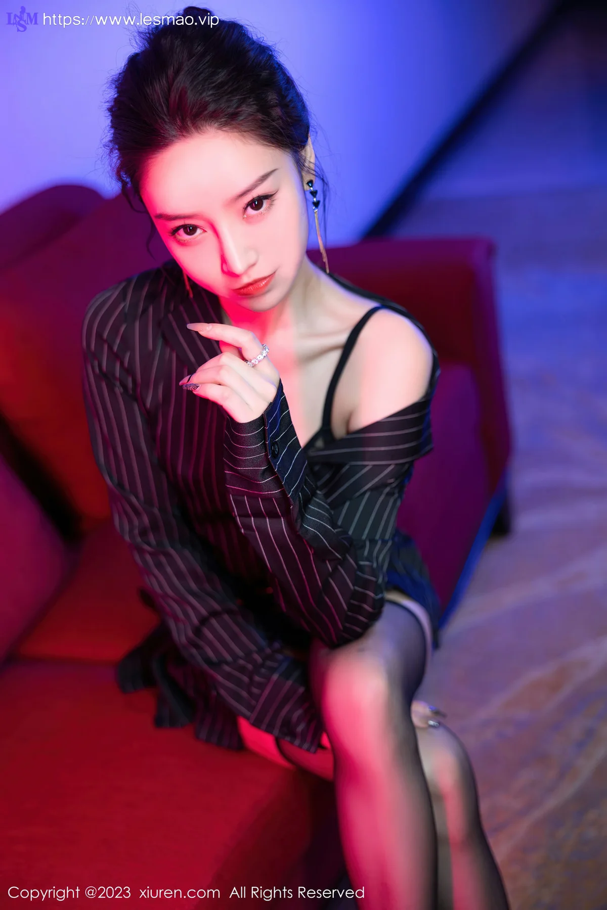 XiuRen 秀人 No.7611  苏曼兮 魅惑黑丝性感写真11 - 6