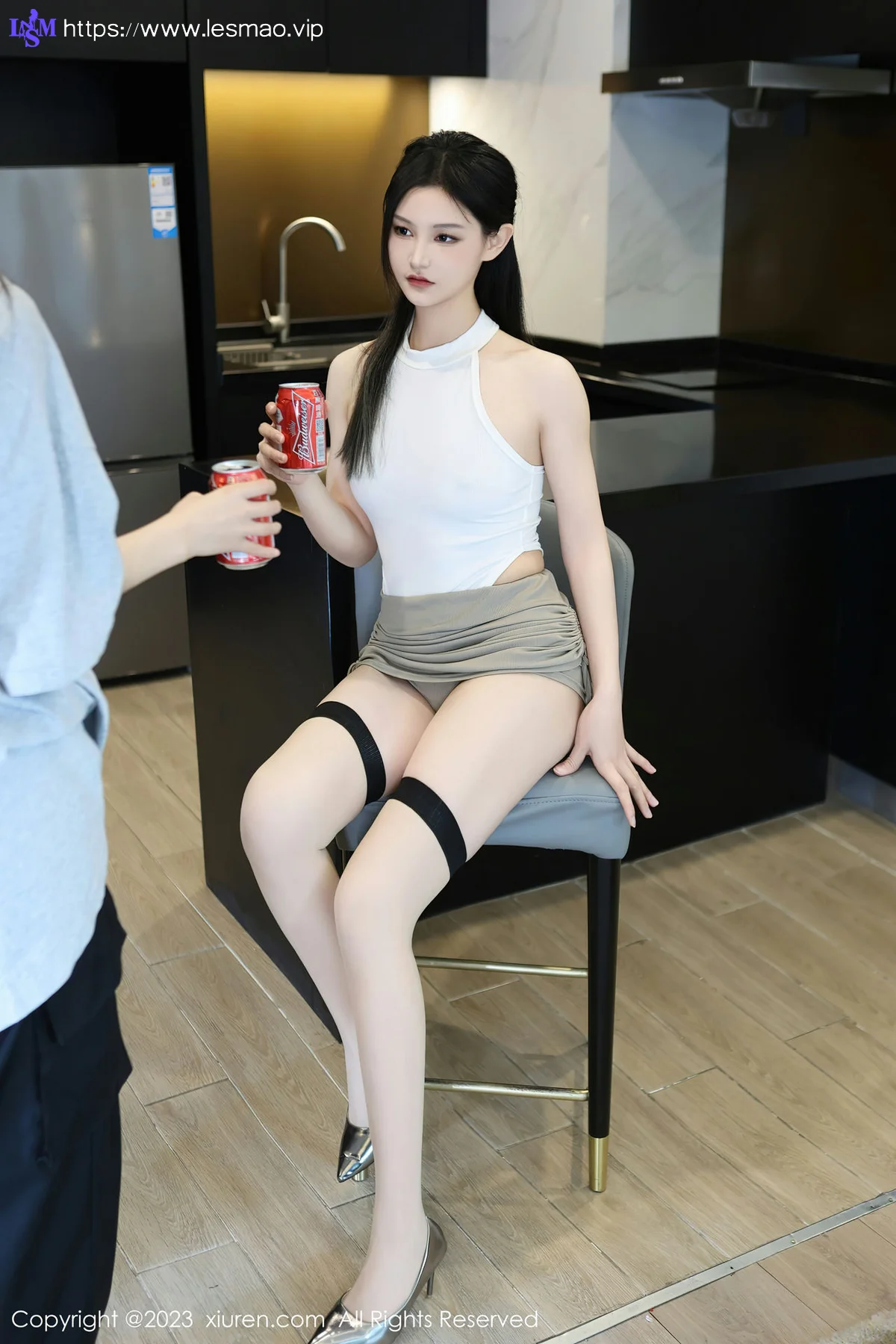 XiuRen 秀人 No.7663  大橘BBKira 首套写真连衣短裙 - 1