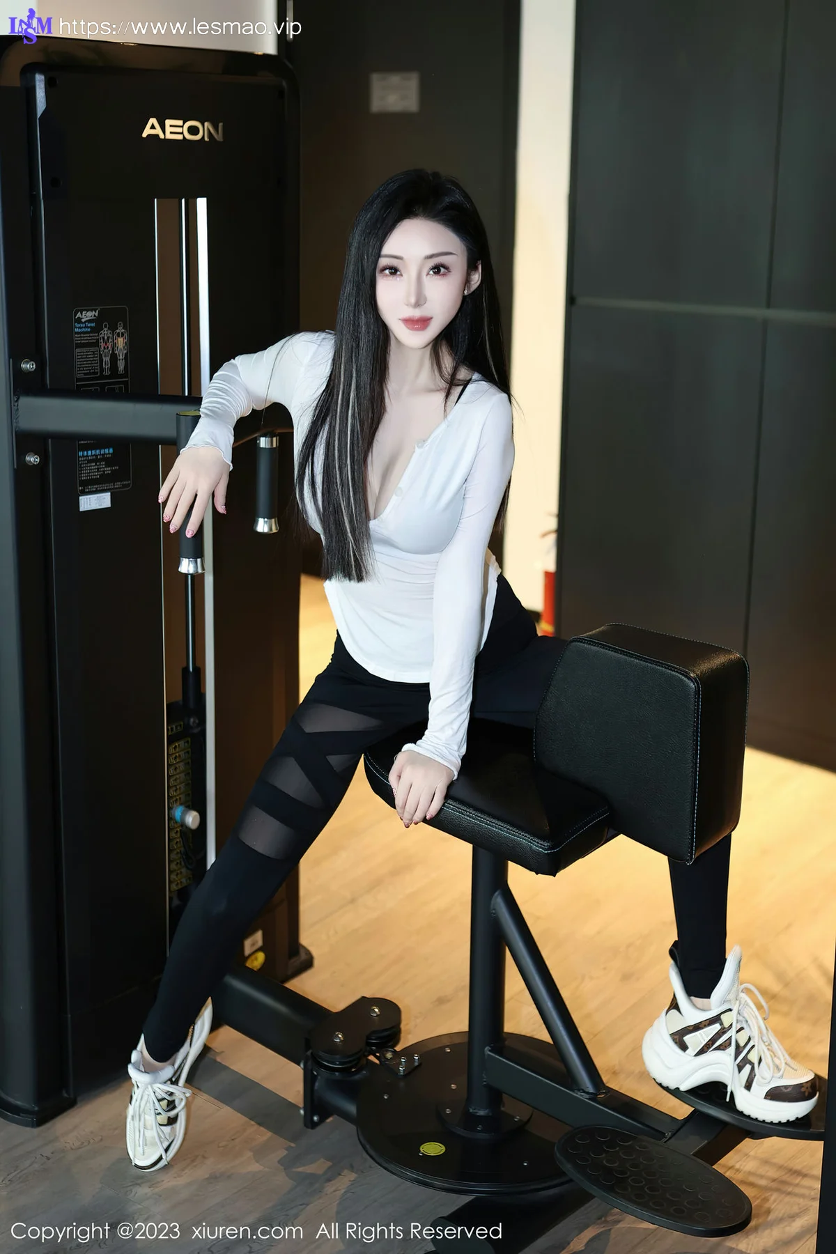 XiuRen 秀人 No.7705  田兮白 黑色比基尼第二套写真 - 1