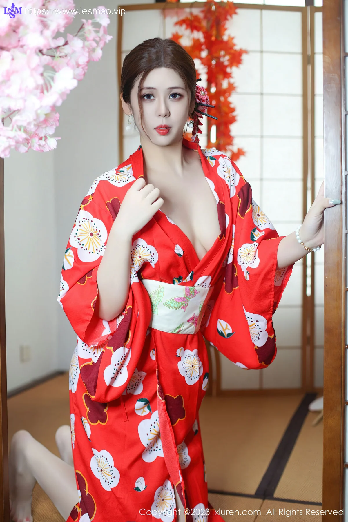 XiuRen 秀人 No.7736  月野兔美妞 红色和服性感写真 - 1