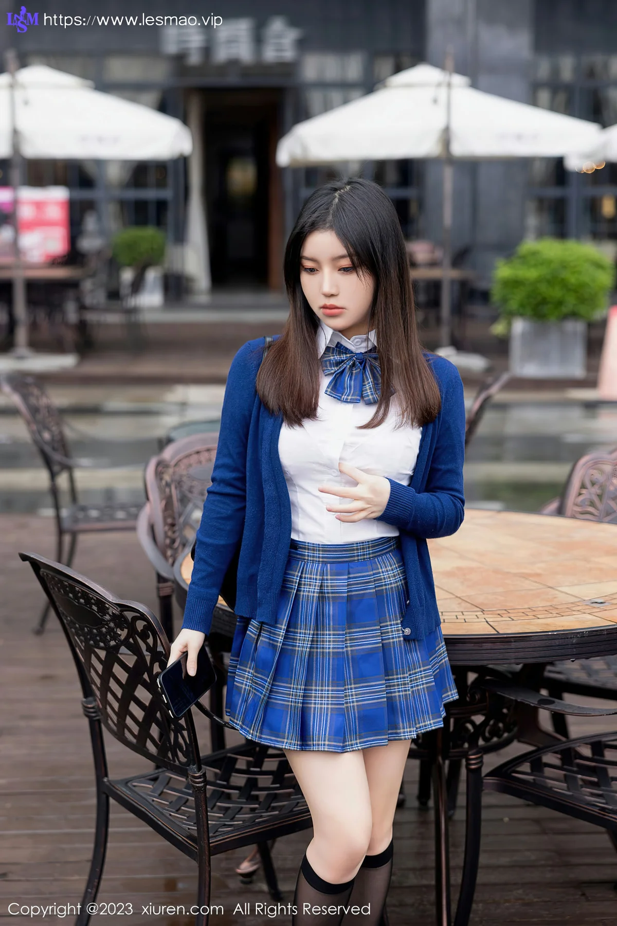 XiuRen 秀人 No.7754  豆瓣酱 白色蕾丝蓝色格子短裙写真111 - 4