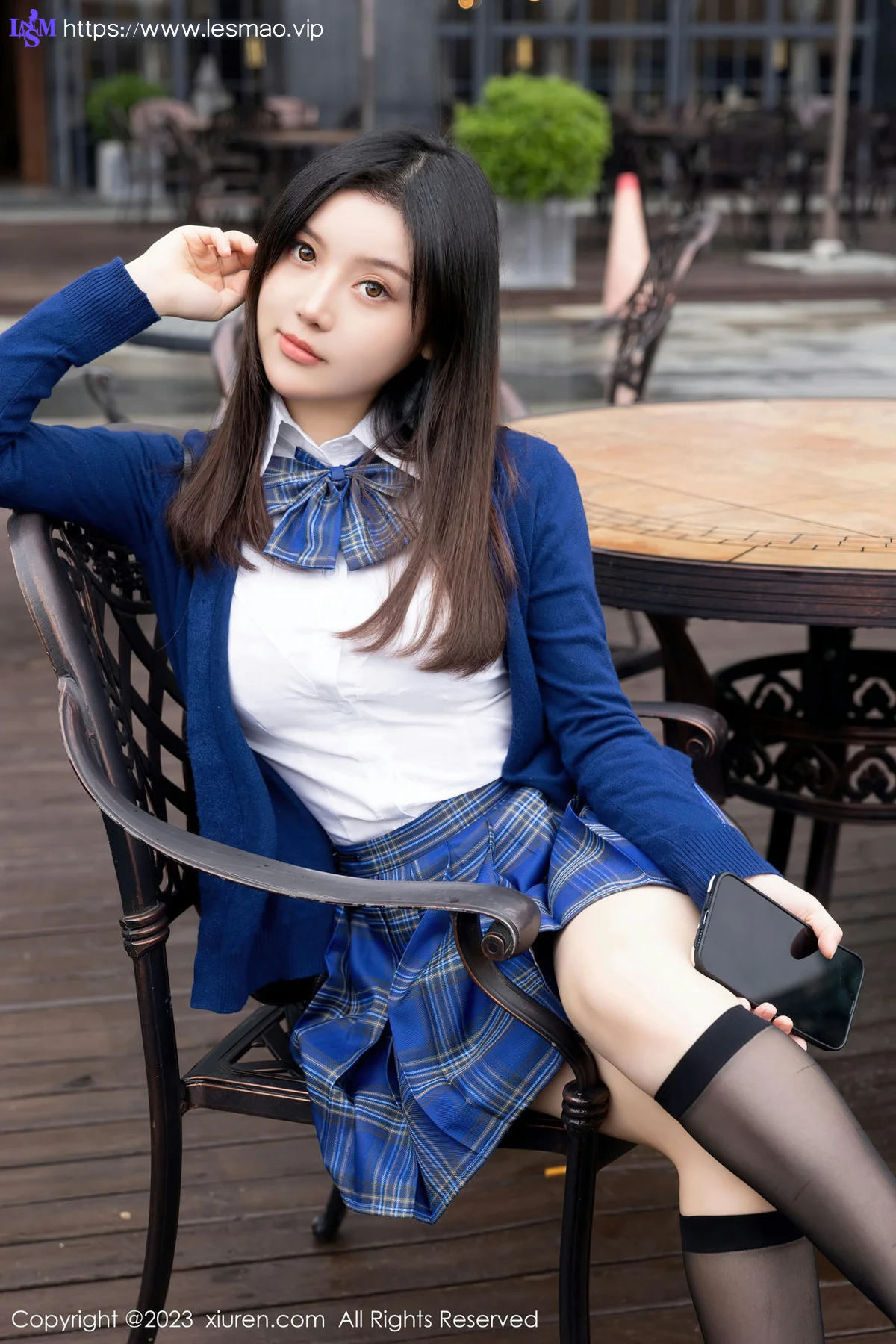 XiuRen 秀人 No.7754  豆瓣酱 白色蕾丝蓝色格子短裙写真111 - 4