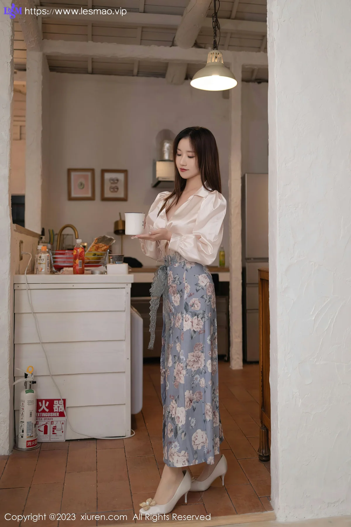 XiuRen 秀人 No.7770  杏子Yada “邻家太太”角色扮演写真33 - 4