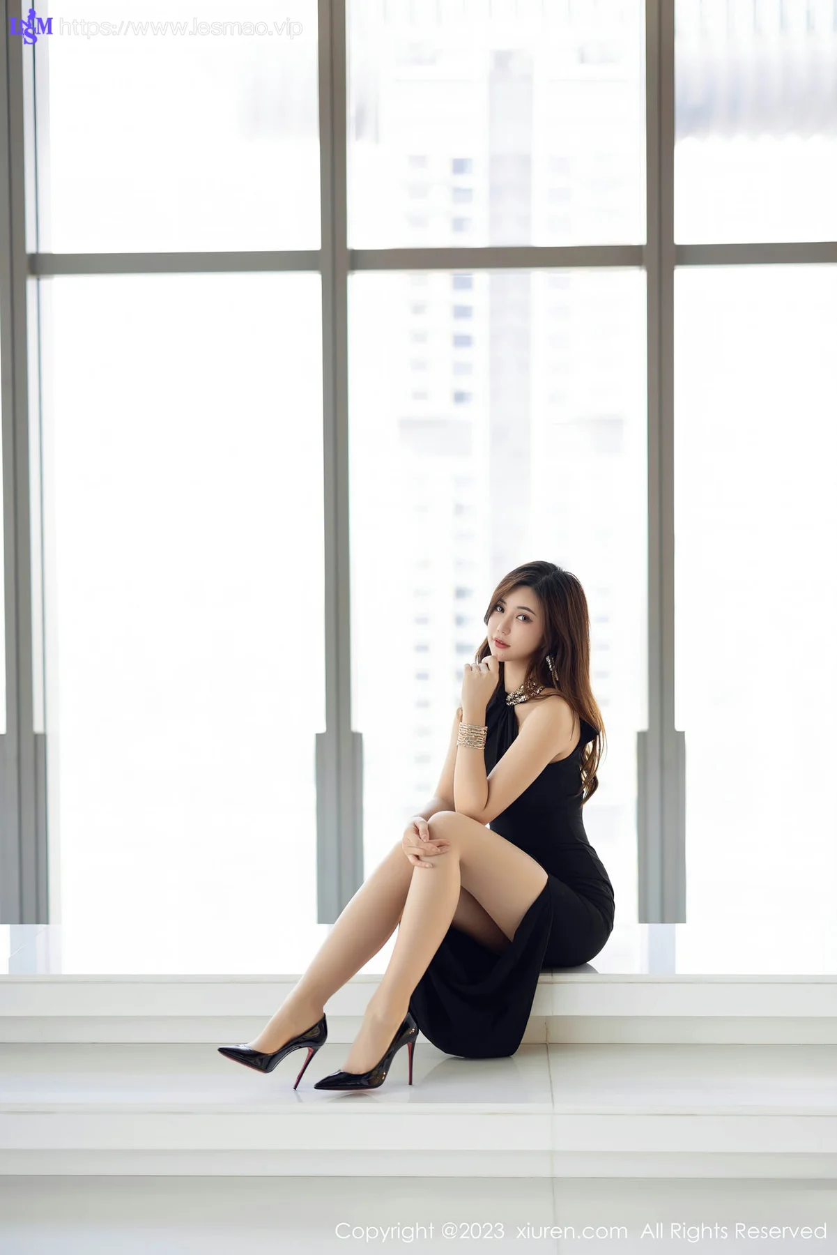 XiuRen 秀人 No.7782  绮里嘉ula 原色丝袜性感写真2 - 6