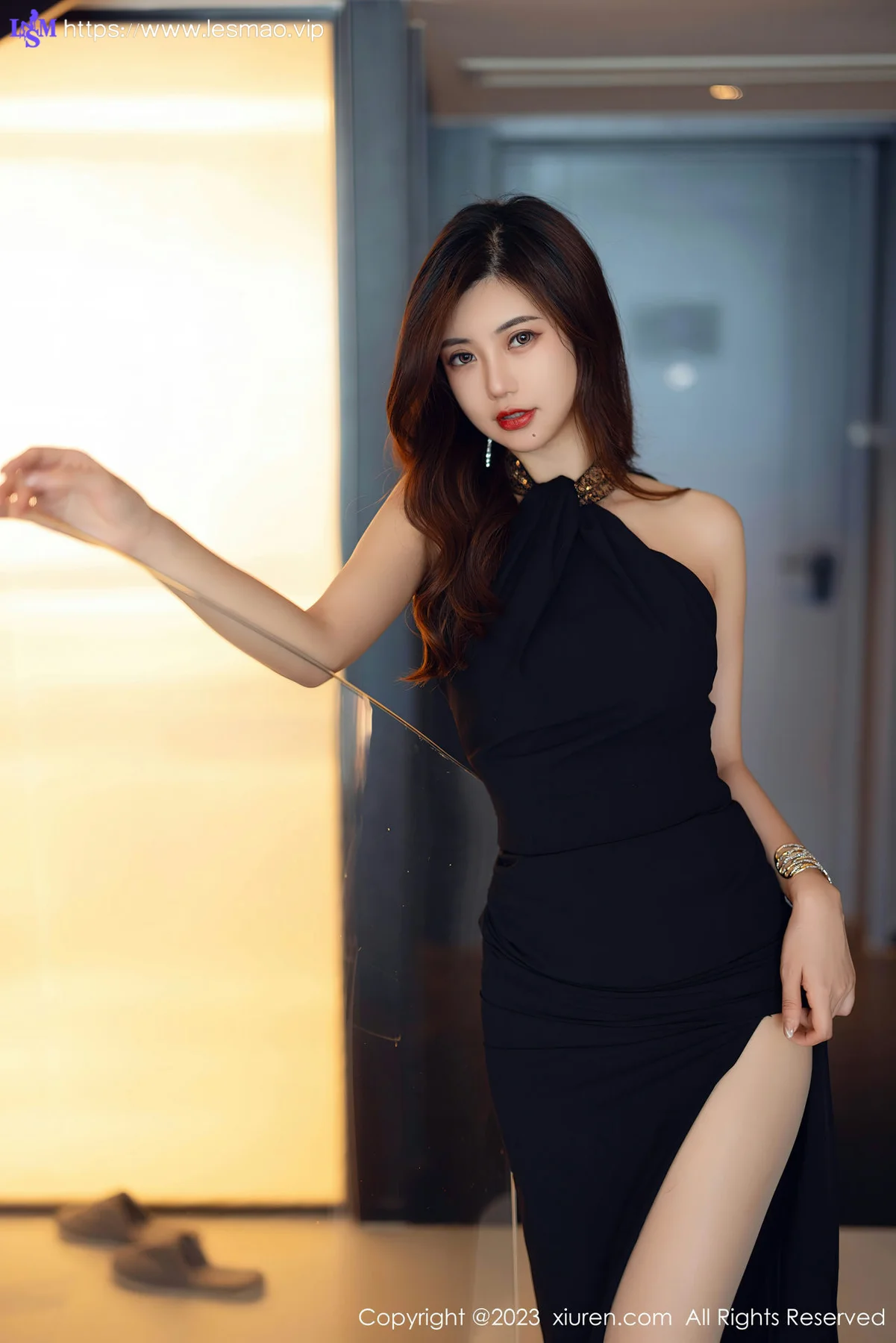 XiuRen 秀人 No.7782  绮里嘉ula 原色丝袜性感写真2 - 3