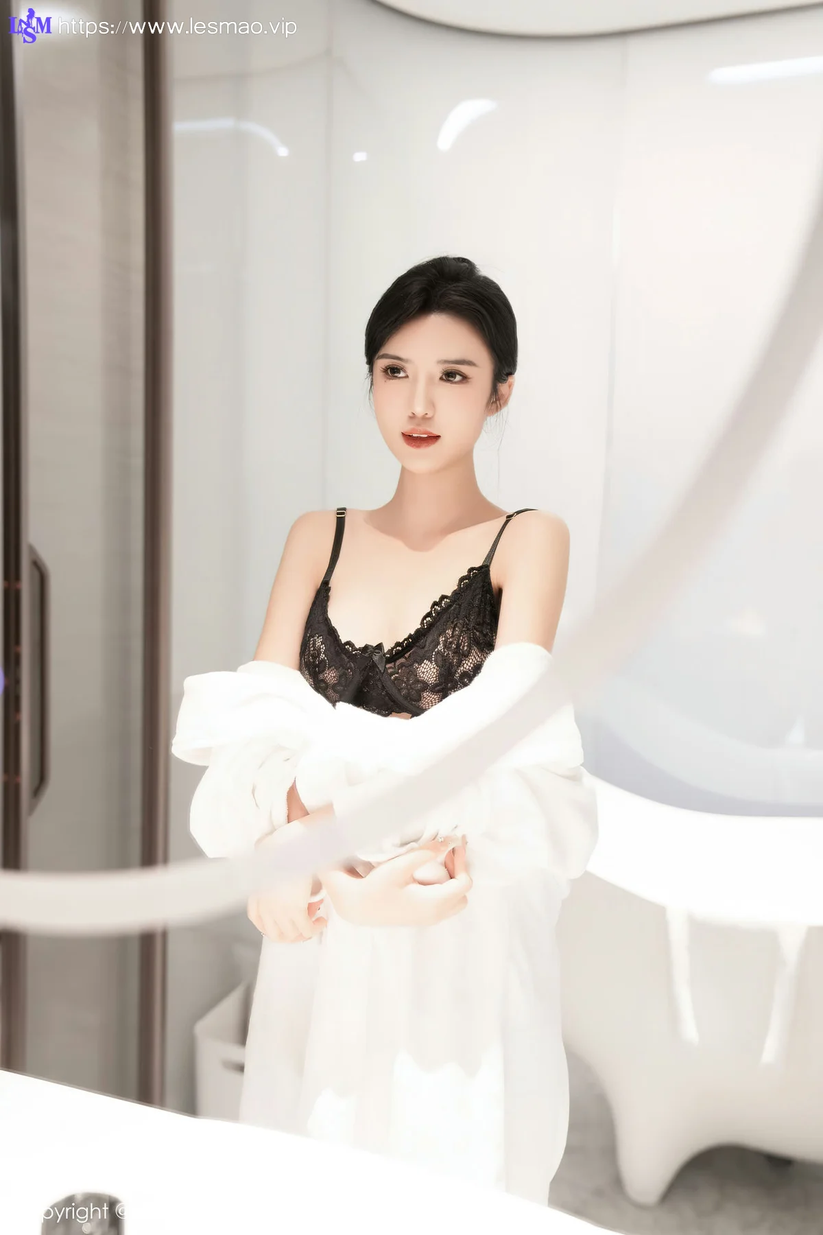 XiuRen 秀人 No.7808  浅浅Danny 黑白蕾丝内衣性感写真 - 8
