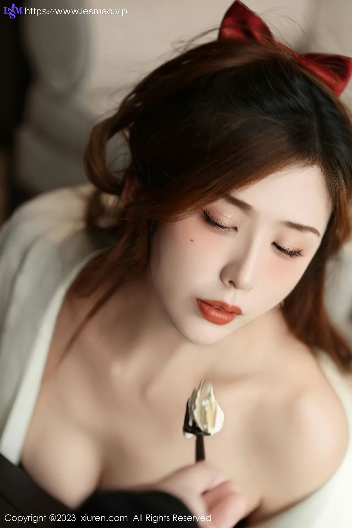 XiuRen 秀人 No.7872  月野兔美妞 魅惑黑丝性感写真 - 7