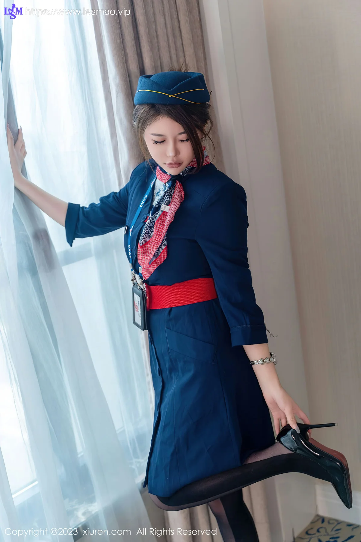 XiuRen 秀人 No.7879  甜妮 空姐制服性感写真 - 10