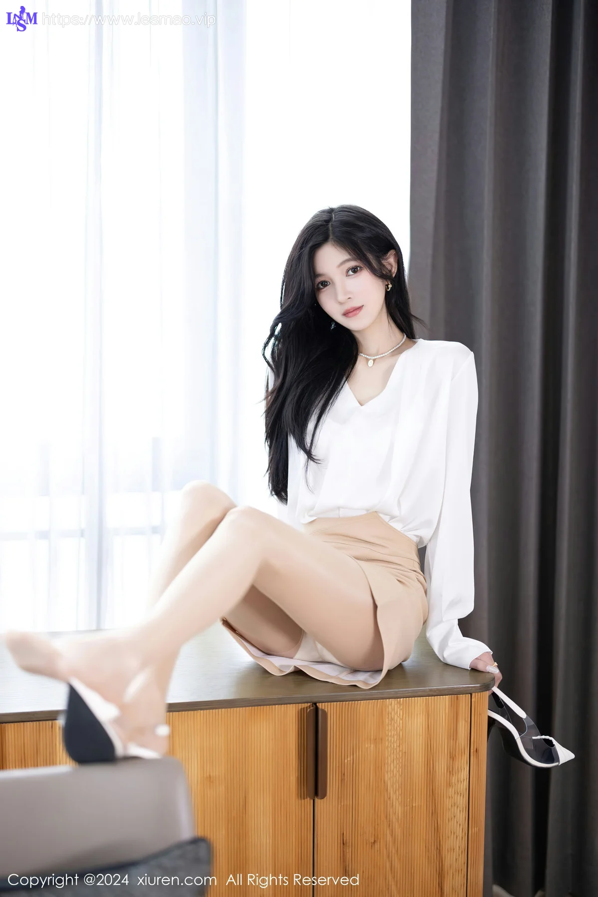 XiuRen 秀人 No.7906  程程程- 杏色短裙性感写真11 - 7
