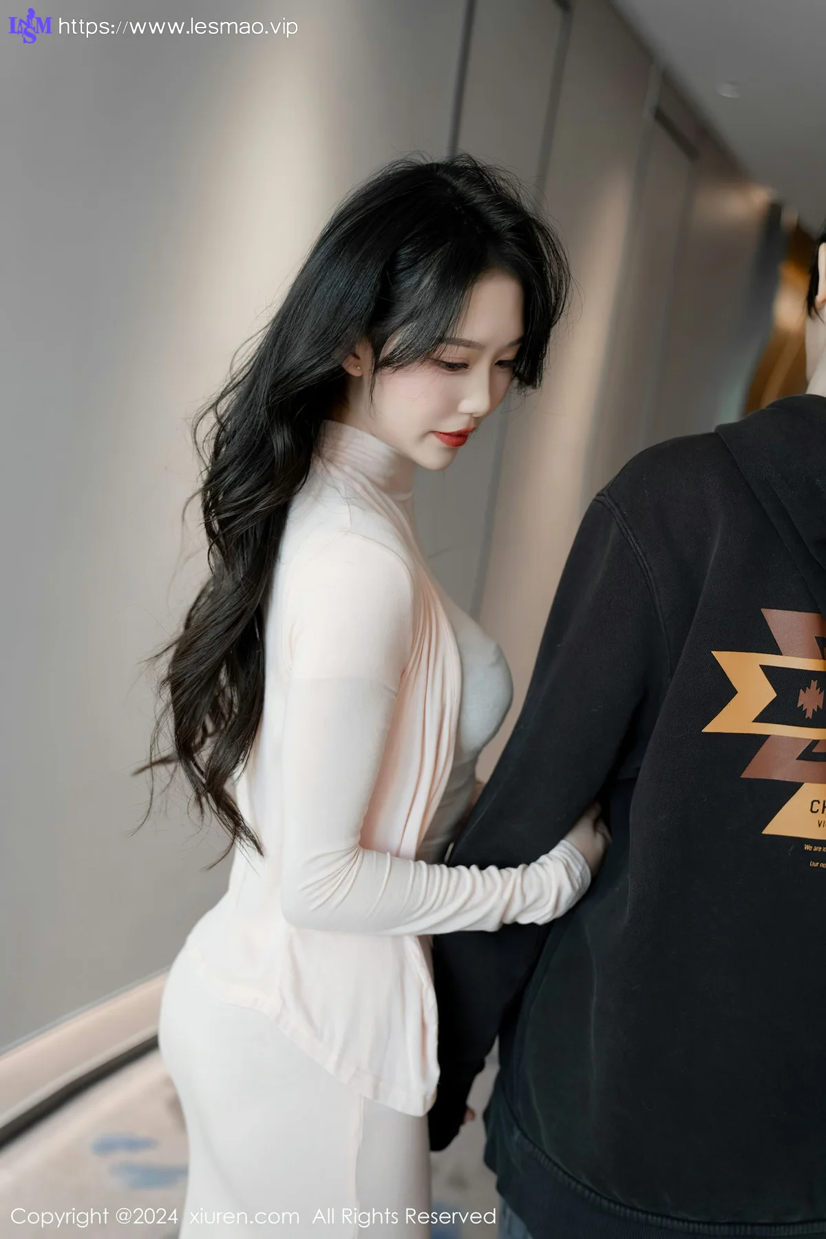 XiuRen 秀人 No.7945  利世 白色轻透上衣性感写真11 - 9