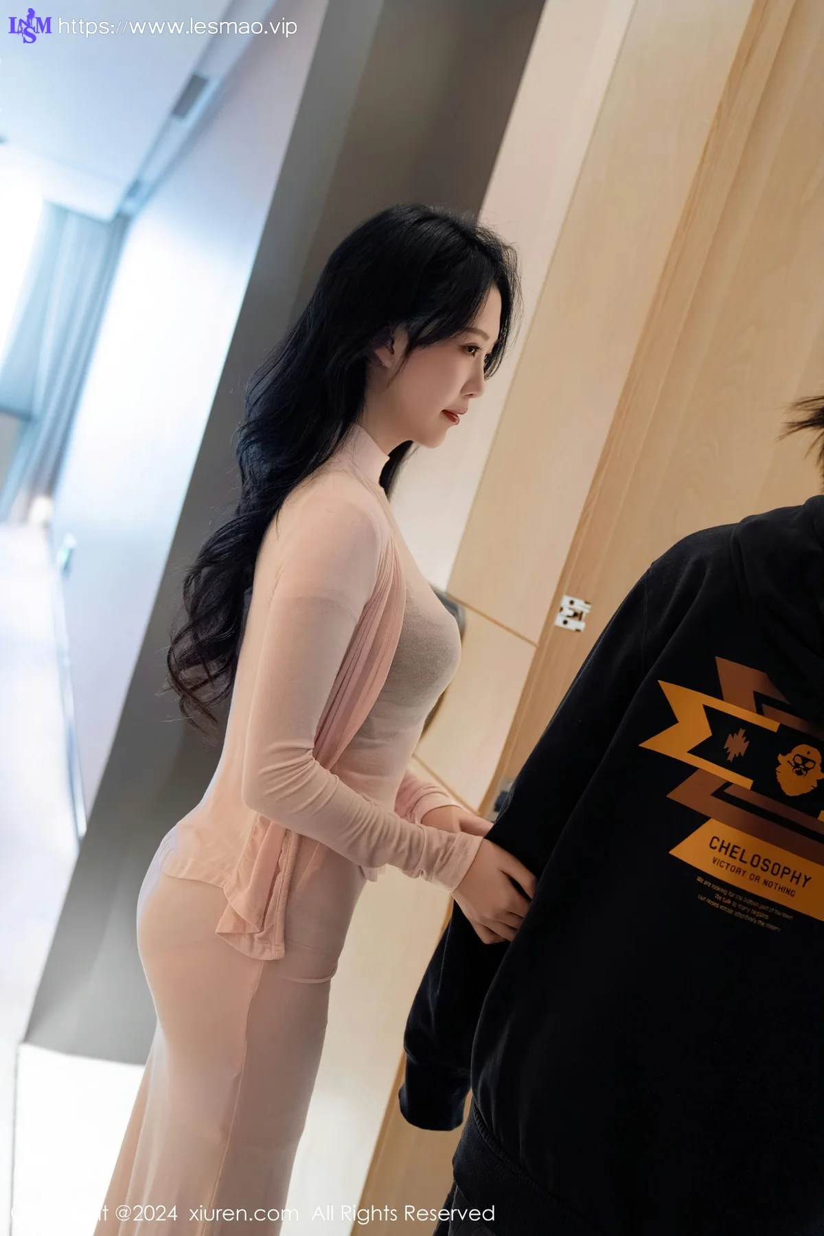 XiuRen 秀人 No.7945  利世 白色轻透上衣性感写真11 - 3
