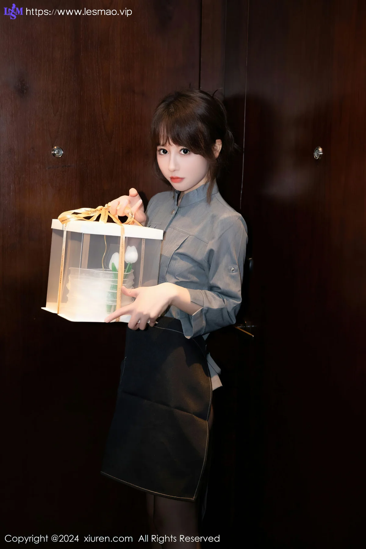 XiuRen 秀人 No.7953  金tiao 极致美腿性感写真2 - 1
