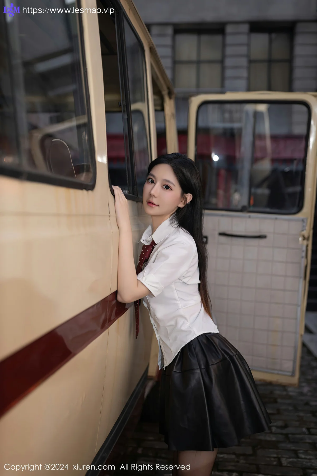 XiuRen 秀人 No.7957  幼幼 学妹服饰装扮性感写真111 - 1