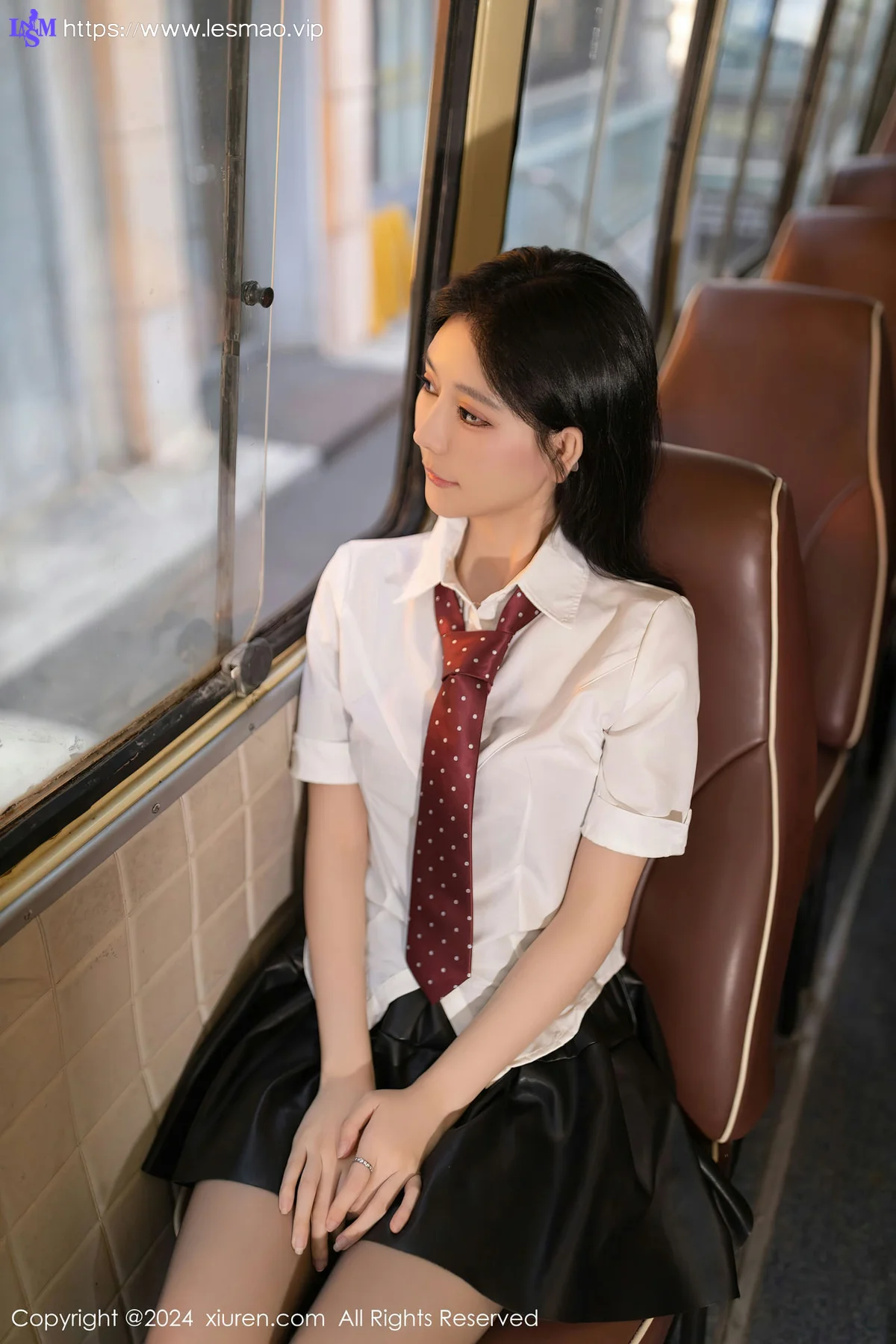 XiuRen 秀人 No.7957  幼幼 学妹服饰装扮性感写真111 - 6