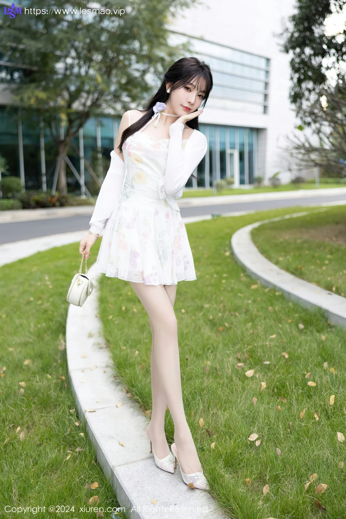 XiuRen 秀人 No.7959  徐莉芝Booty 黑色情趣性感写真1 - 3