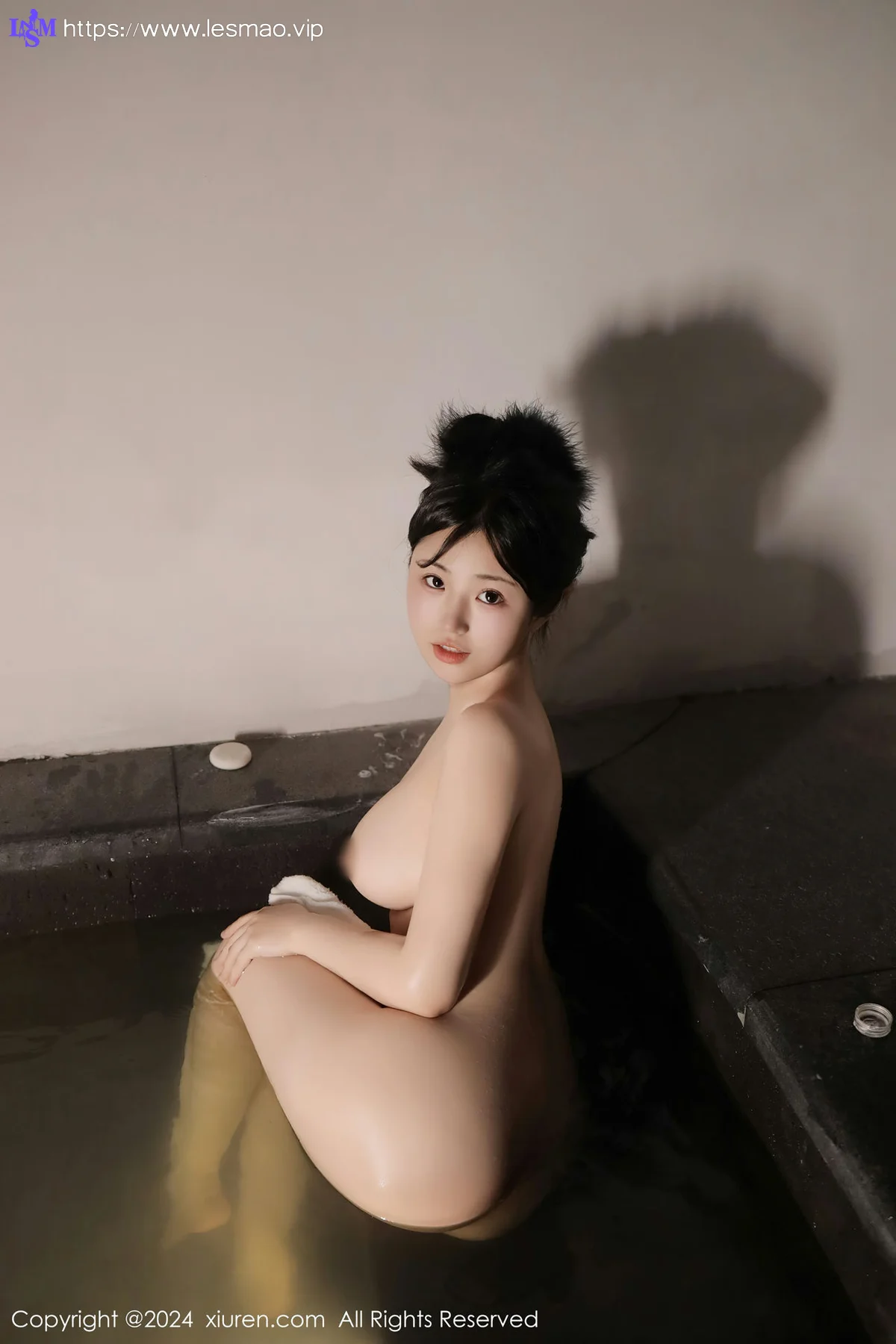 XiuRen 秀人 No.7977  陈小花 温泉场景拍摄首套写真111 - 5