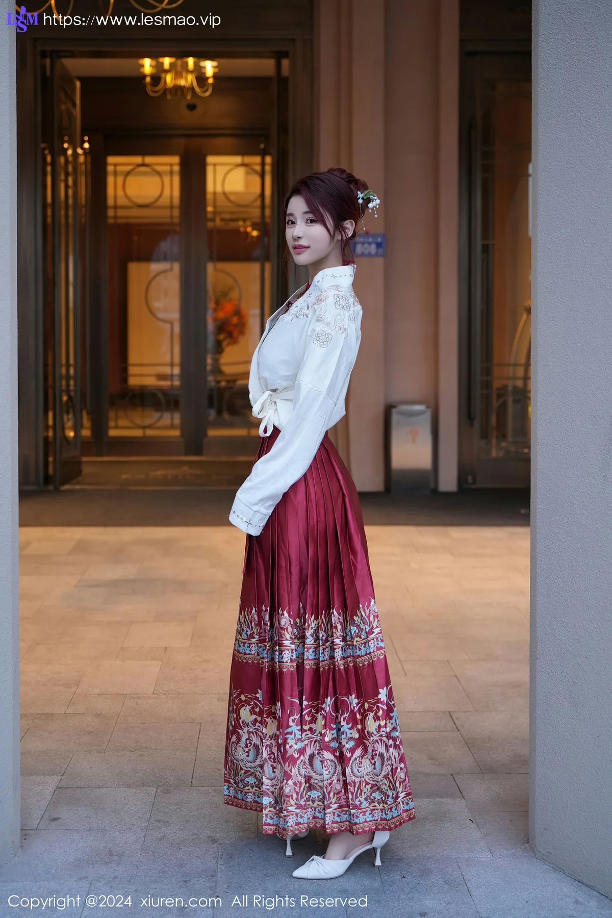 XiuRen 秀人 No.7985  美七 Mia 轻透古装性感写真33 - 8