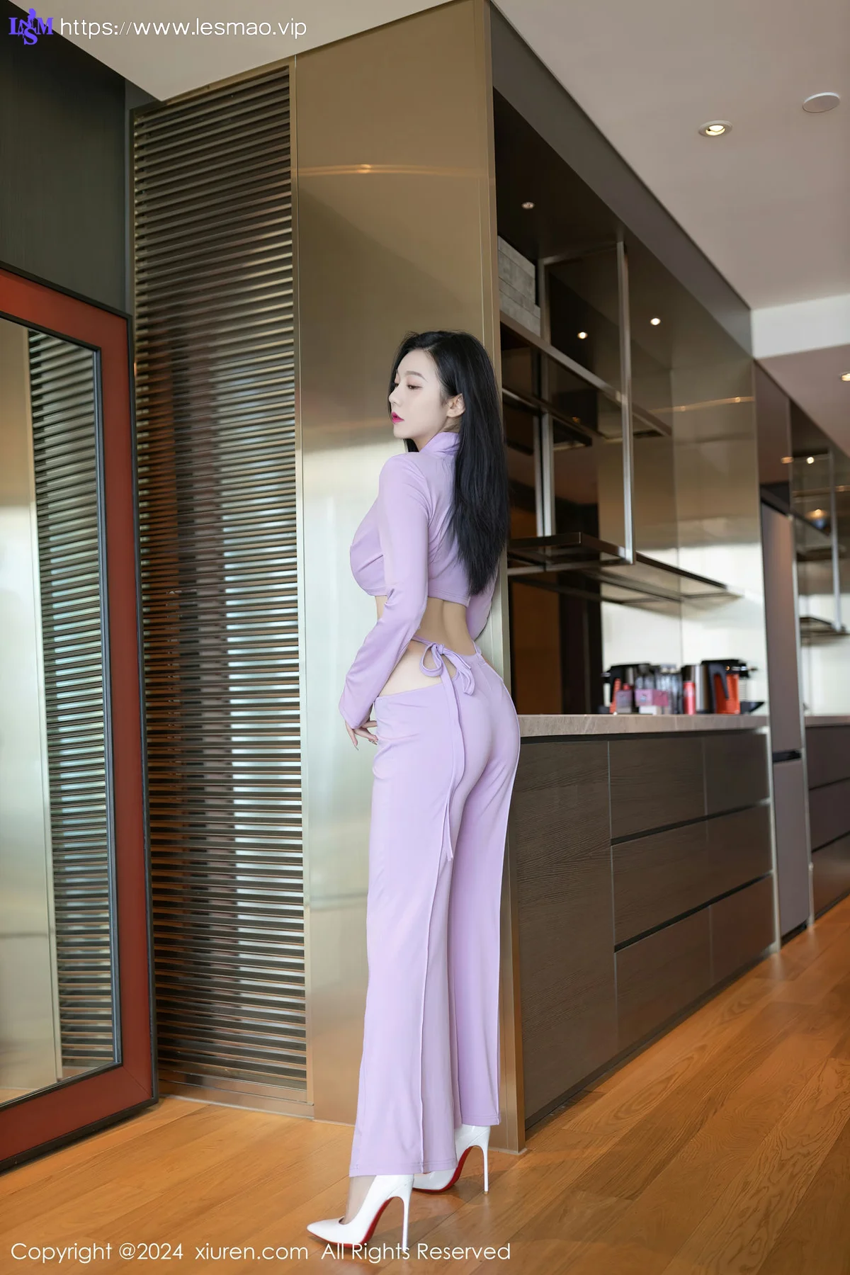 XiuRen 秀人 No.8006  安然anran 白色丝袜性感写真1 - 1