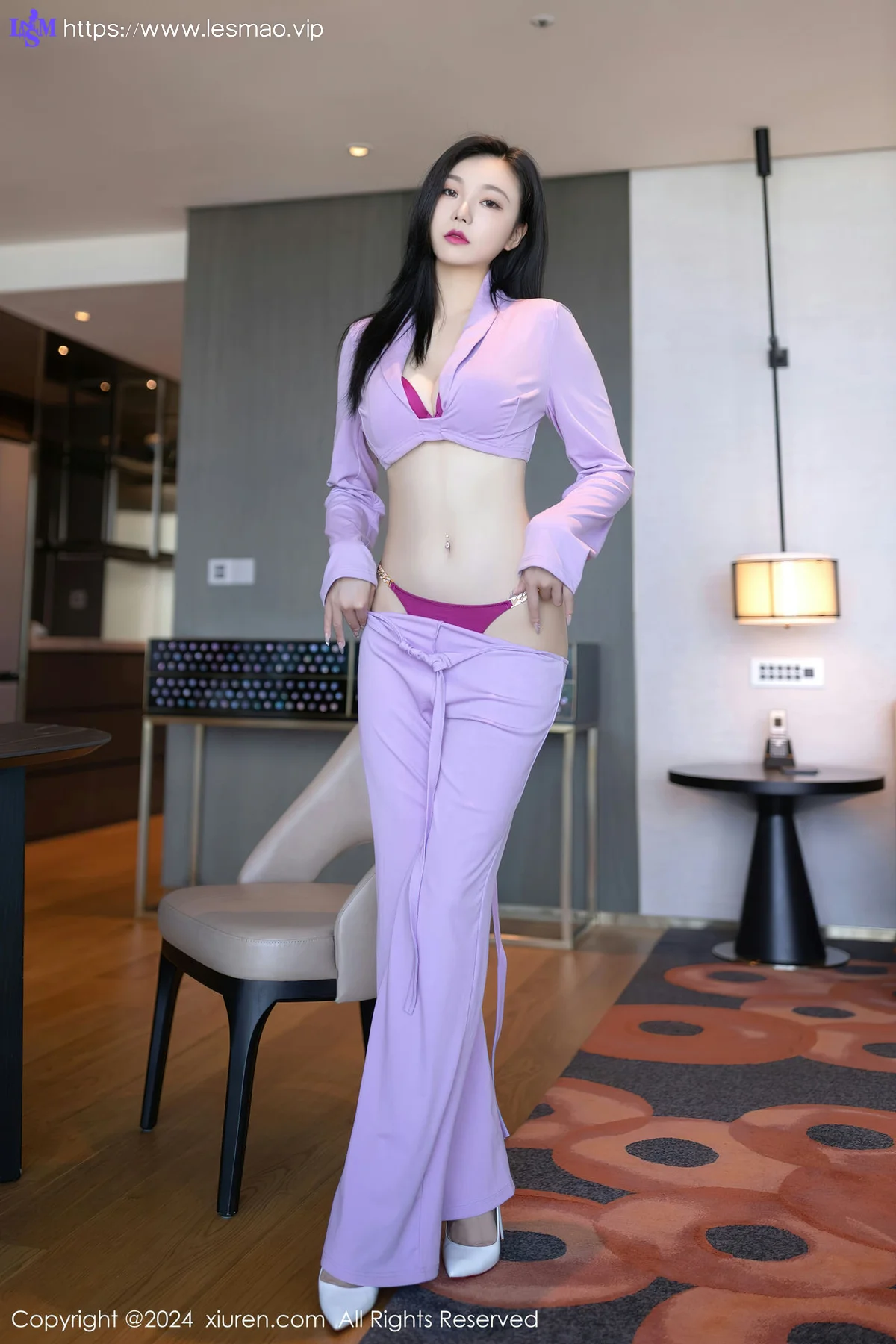 XiuRen 秀人 No.8006  安然anran 白色丝袜性感写真1 - 9