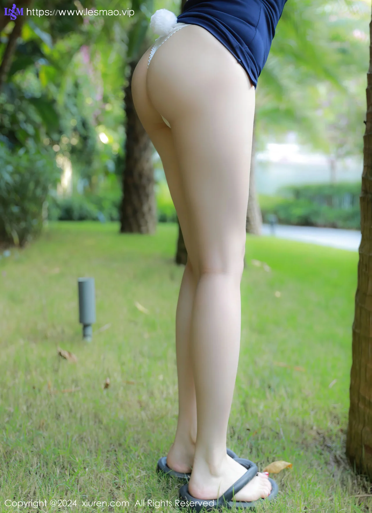 XiuRen 秀人 No.8030  豆瓣酱 户外场景拍摄三亚旅拍111 - 4
