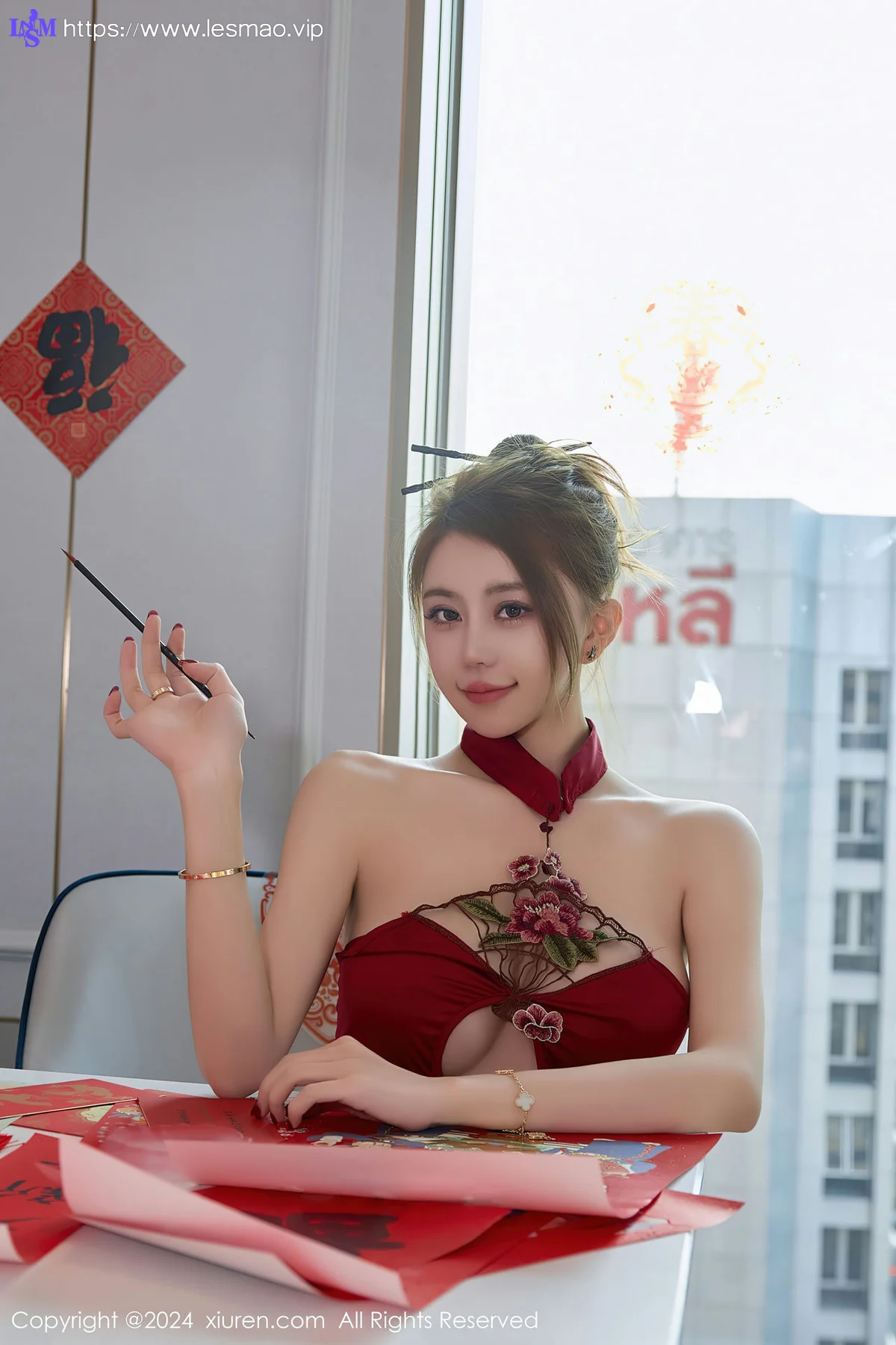 XiuRen 秀人 No.8036  tina_甜仔 新年主题拍摄三亚旅拍 - 10