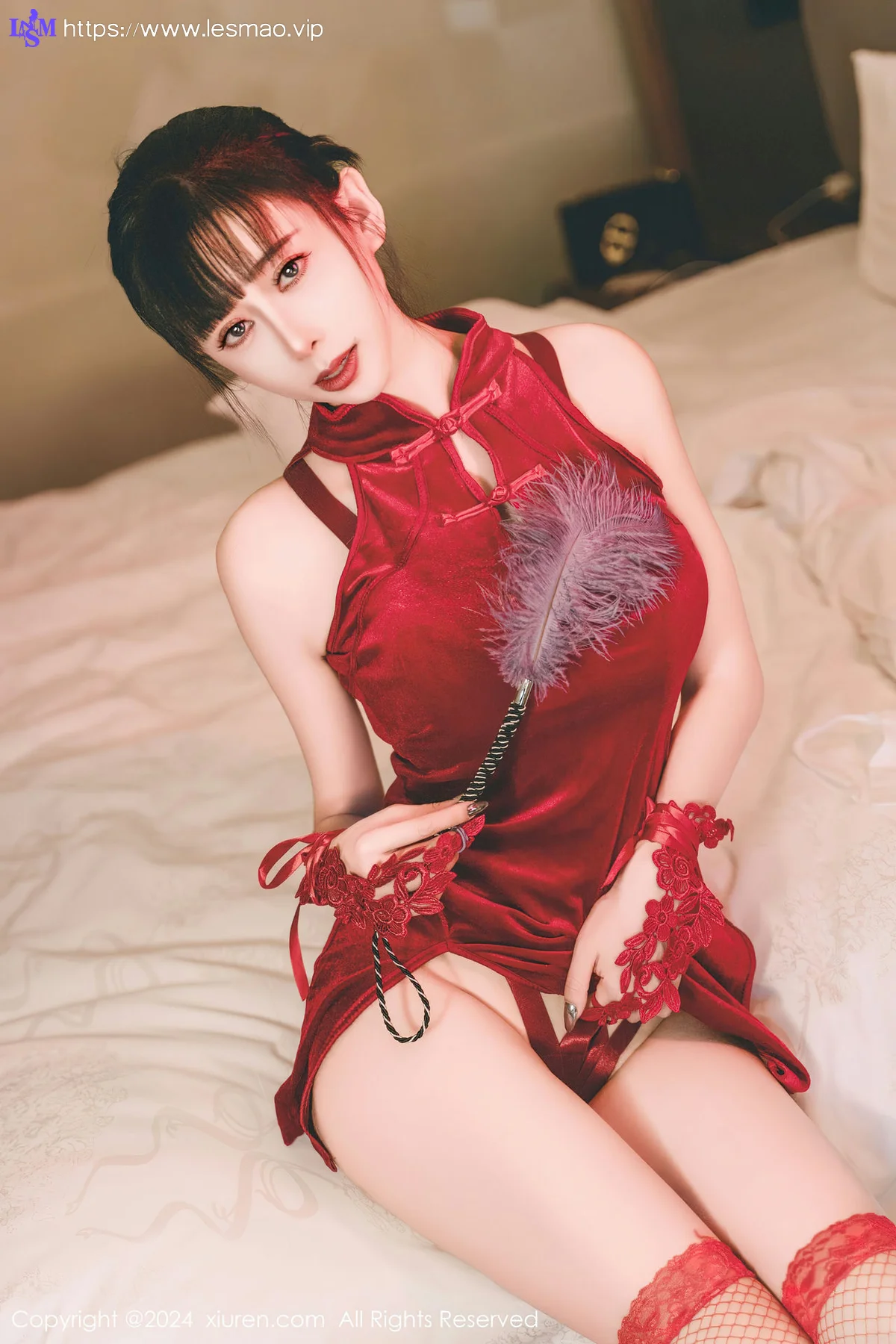 XiuRen 秀人 No.8047  宝宝甜 首套写真酒后微醺3 - 8