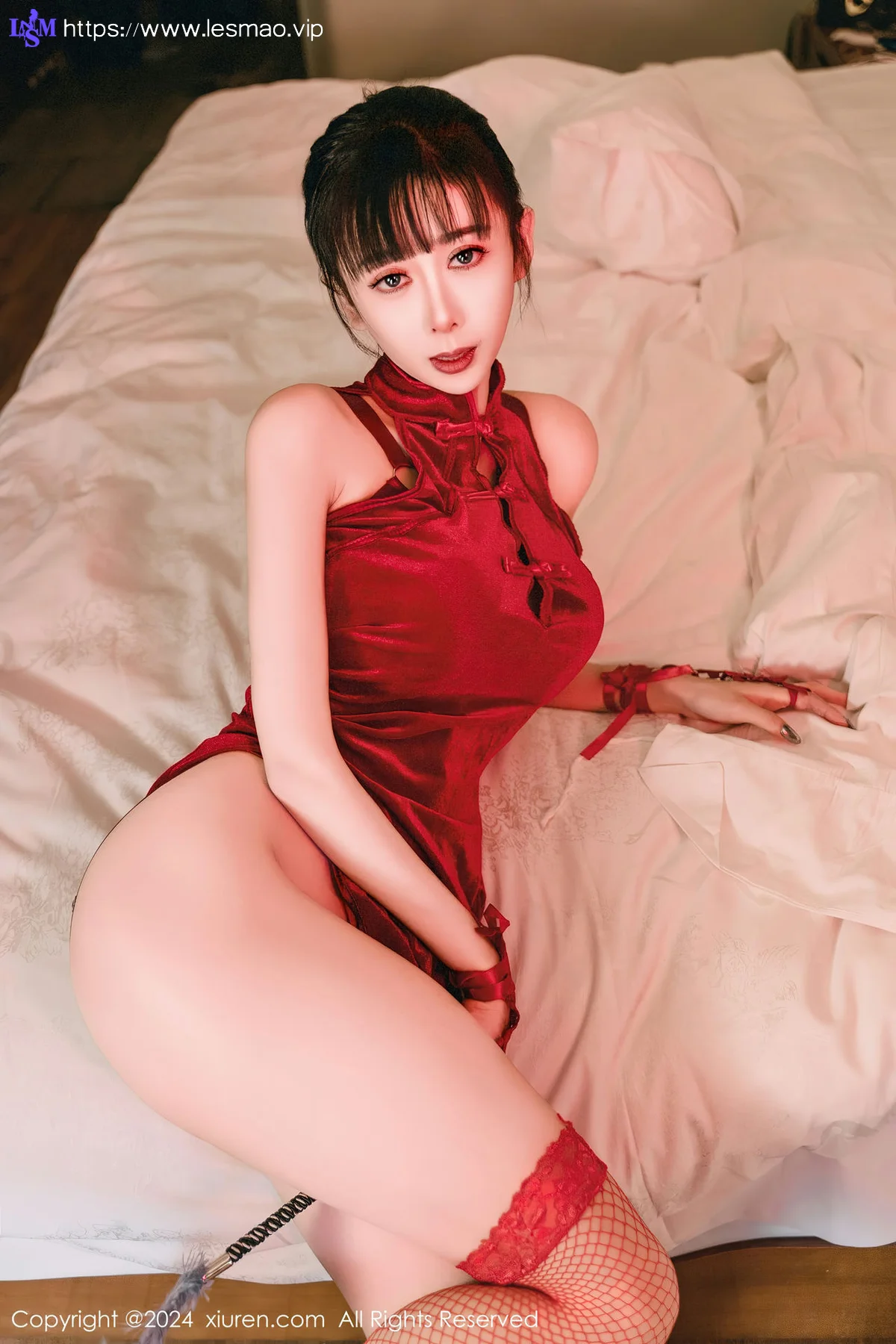 XiuRen 秀人 No.8047  宝宝甜 首套写真酒后微醺3 - 10