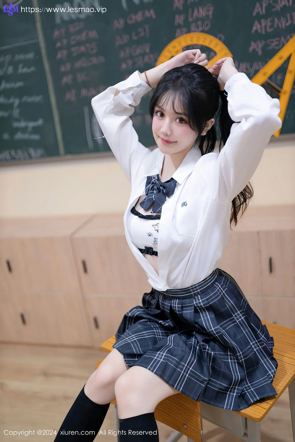 XiuRen 秀人 No.8058  幼幼 教室调教性感套装性感写真111 - 9
